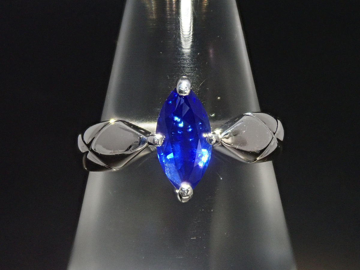 Pt900 ロイヤルブルーサファイア 0.84ct リング鑑別書