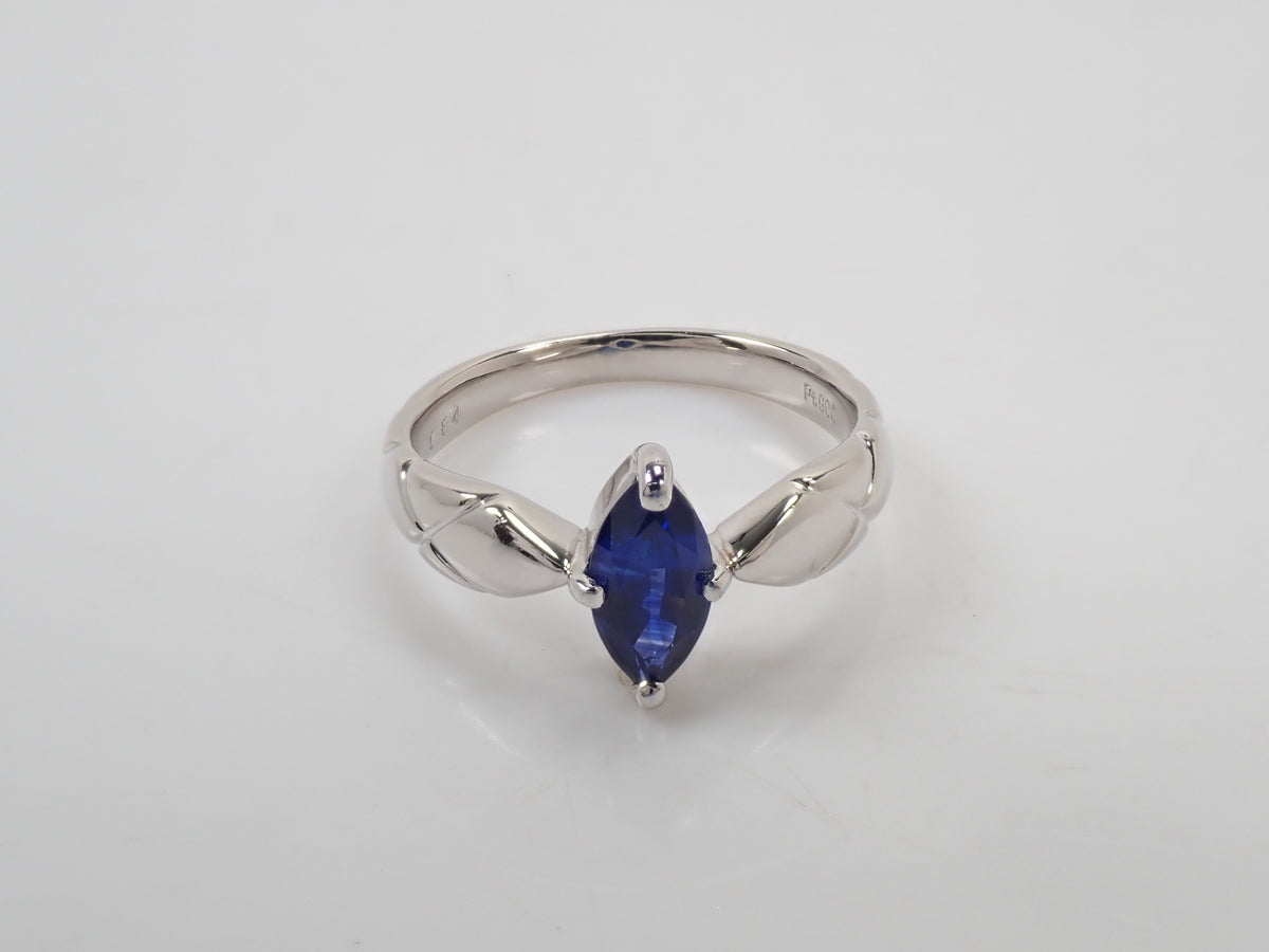 Pt900 ロイヤルブルーサファイア 0.84ct リング鑑別書