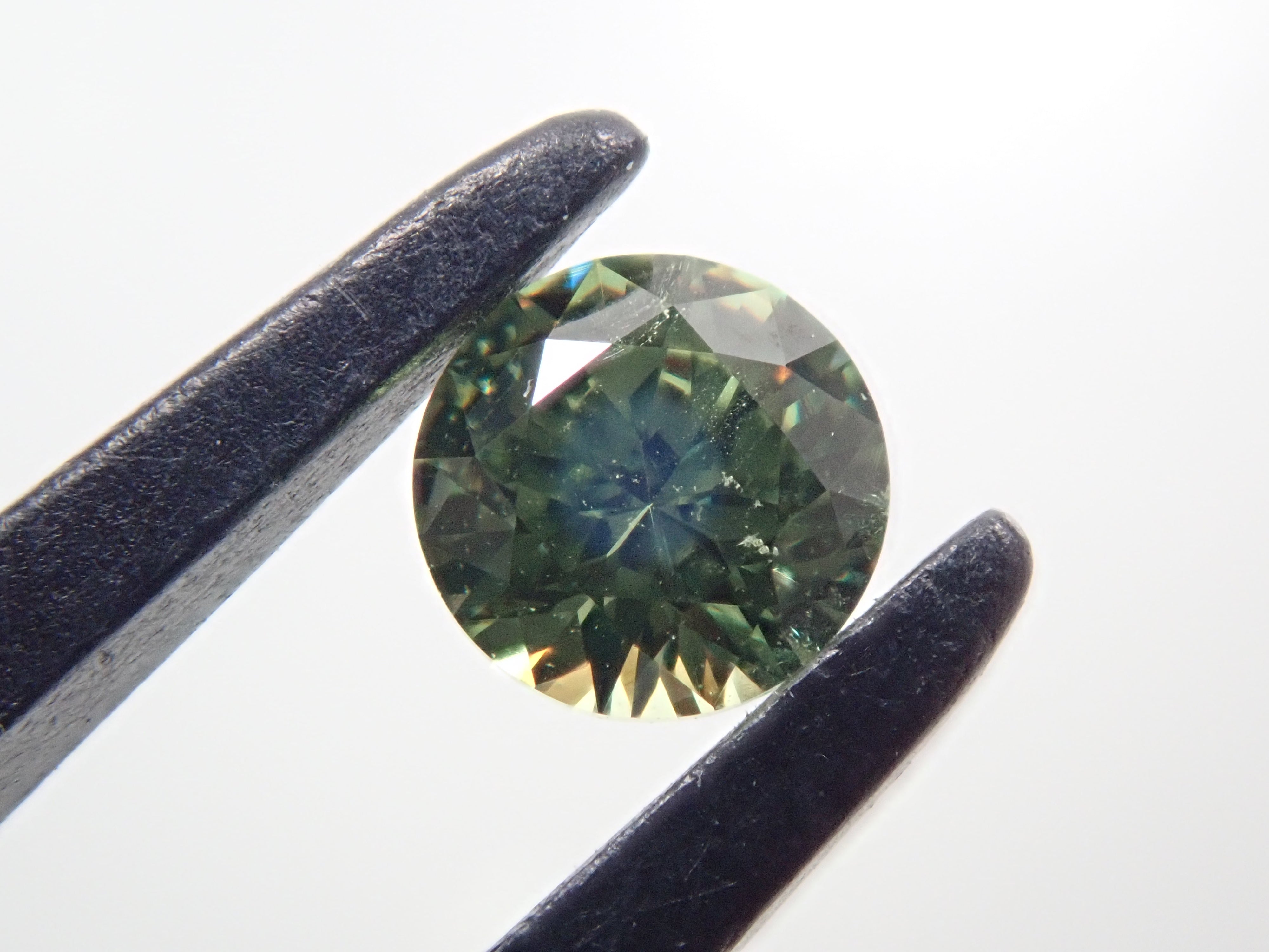 マダガスカル産デマントイドガーネット 3.9mm/0.285ctルース