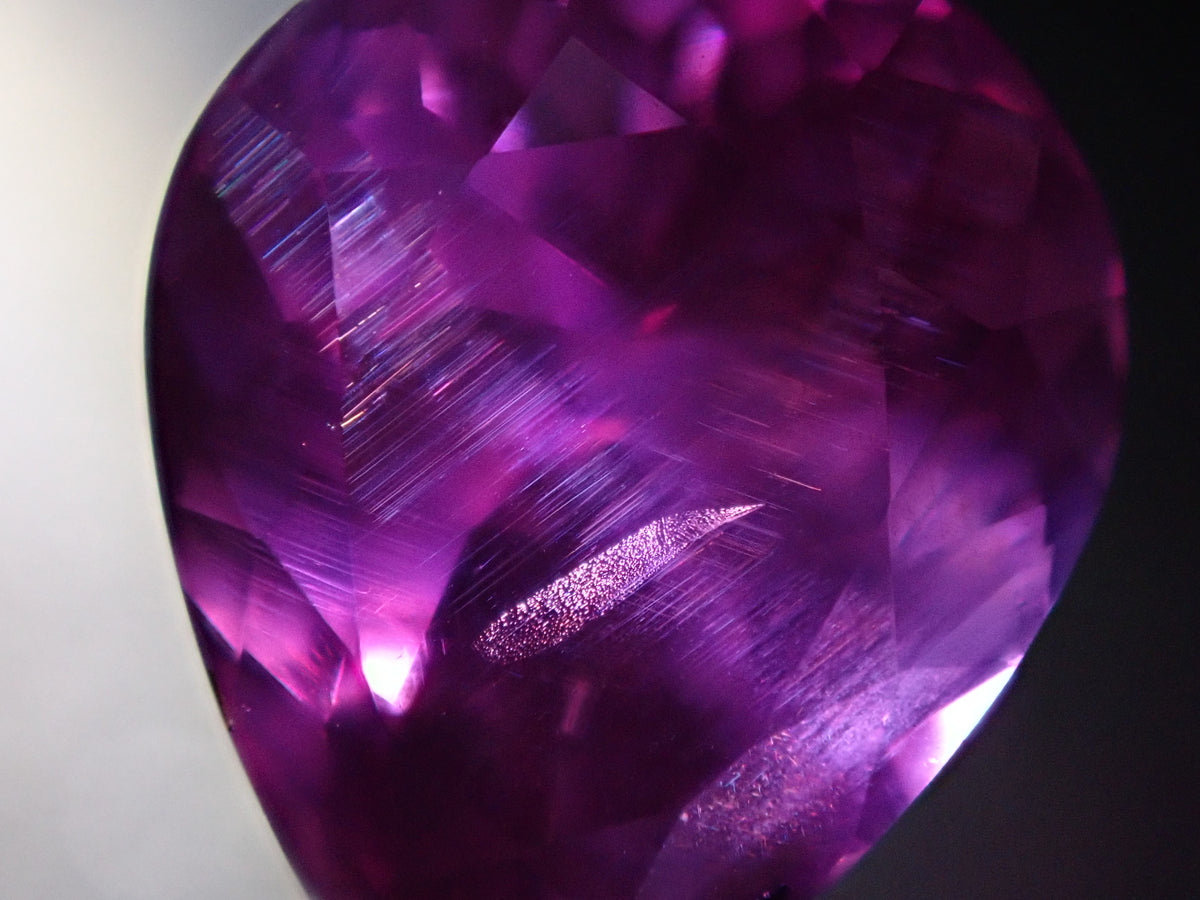 【12564367掲載】スリランカ産非加熱パープルサファイア 0.870ctルース