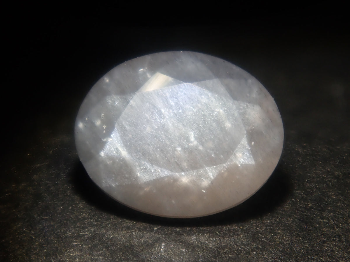 【9/20 22時販売】インド産ブラックムーンストーン 0.882ctルース