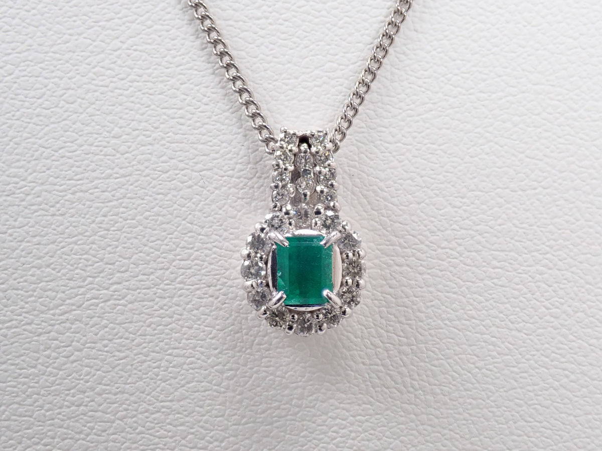 【9/24 22時販売】【カラフリ】Pt900 エメラルド 0.40ct ダイヤモンド0.33ctペンダントトップ(ネックレストップ)鑑別書