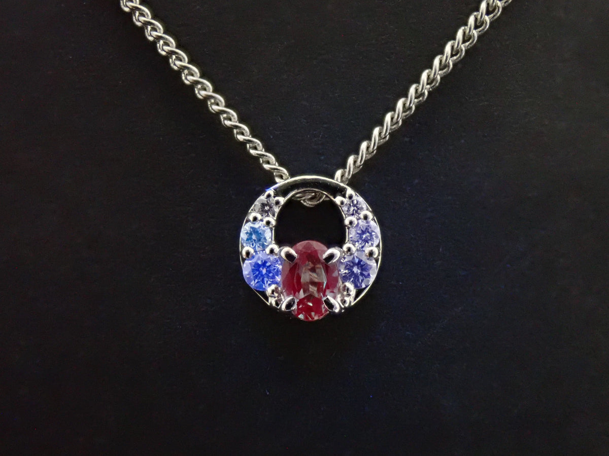 【9/30 22時販売】【カラフリ】Pt900 アレキサンドライト0.15ct・ダイヤモンド0.08ctペンダントトップ(ネックレストップ)鑑別書