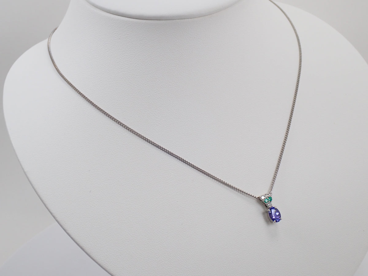 【9/18 22時販売】【カラフリ】Pt900 タンザナイト0.99ct・ダイヤモンド・エメラルド ペンダントトップ鑑別書
