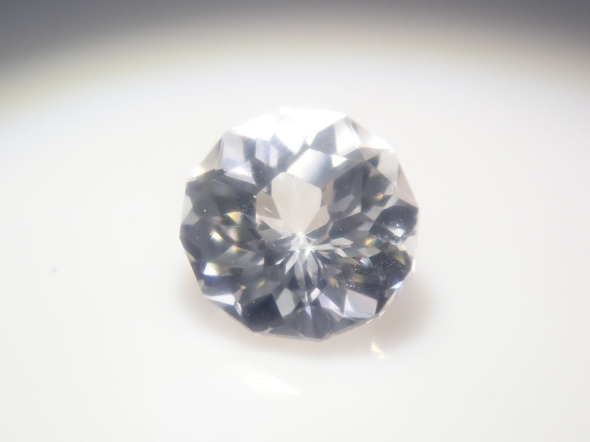 【9/18 22時販売】ブラジル産ゴーシェナイト 4.3mm/0.376ctルース