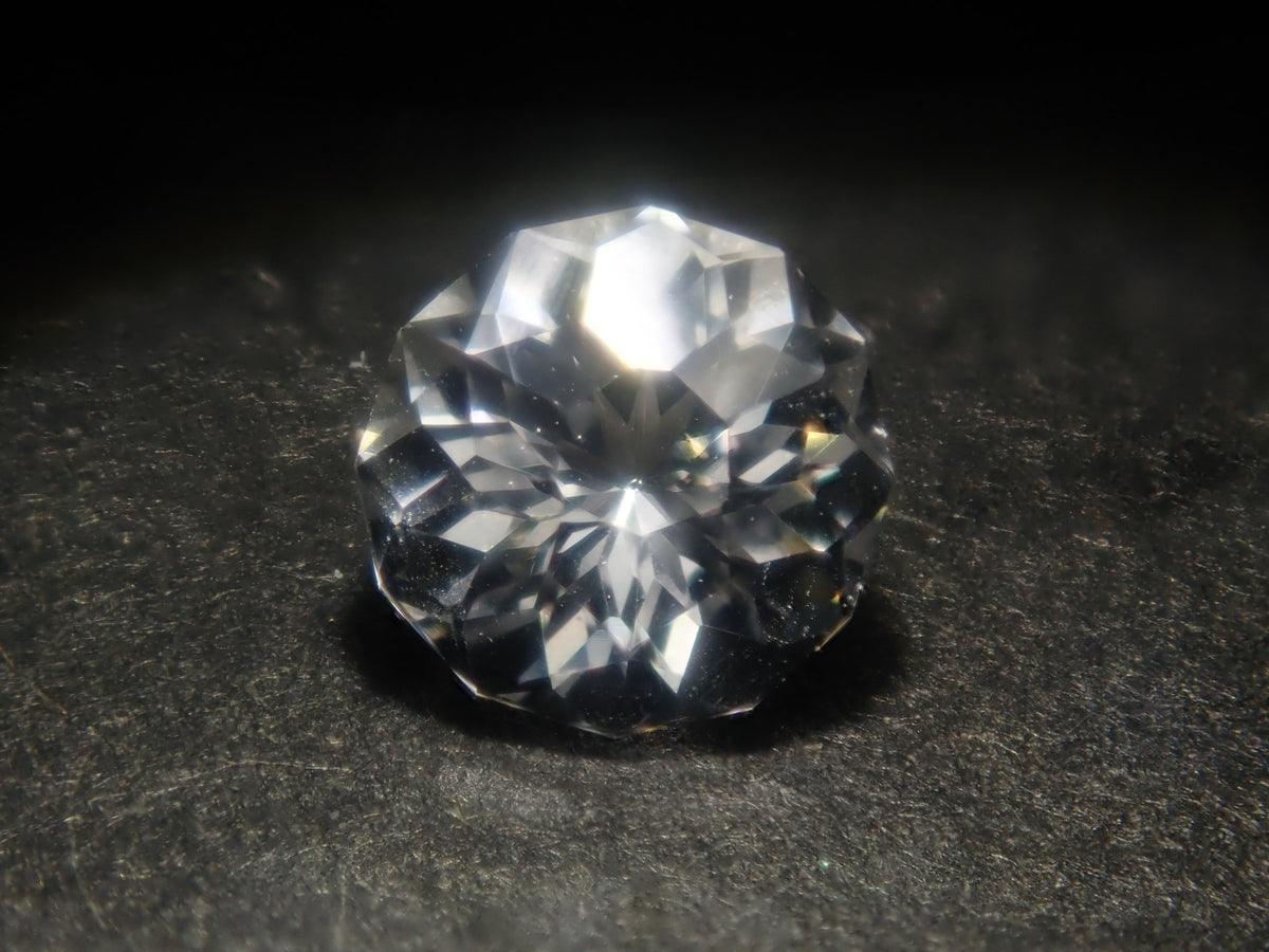 【9/18 22時販売】ブラジル産ゴーシェナイト 4.3mm/0.376ctルース
