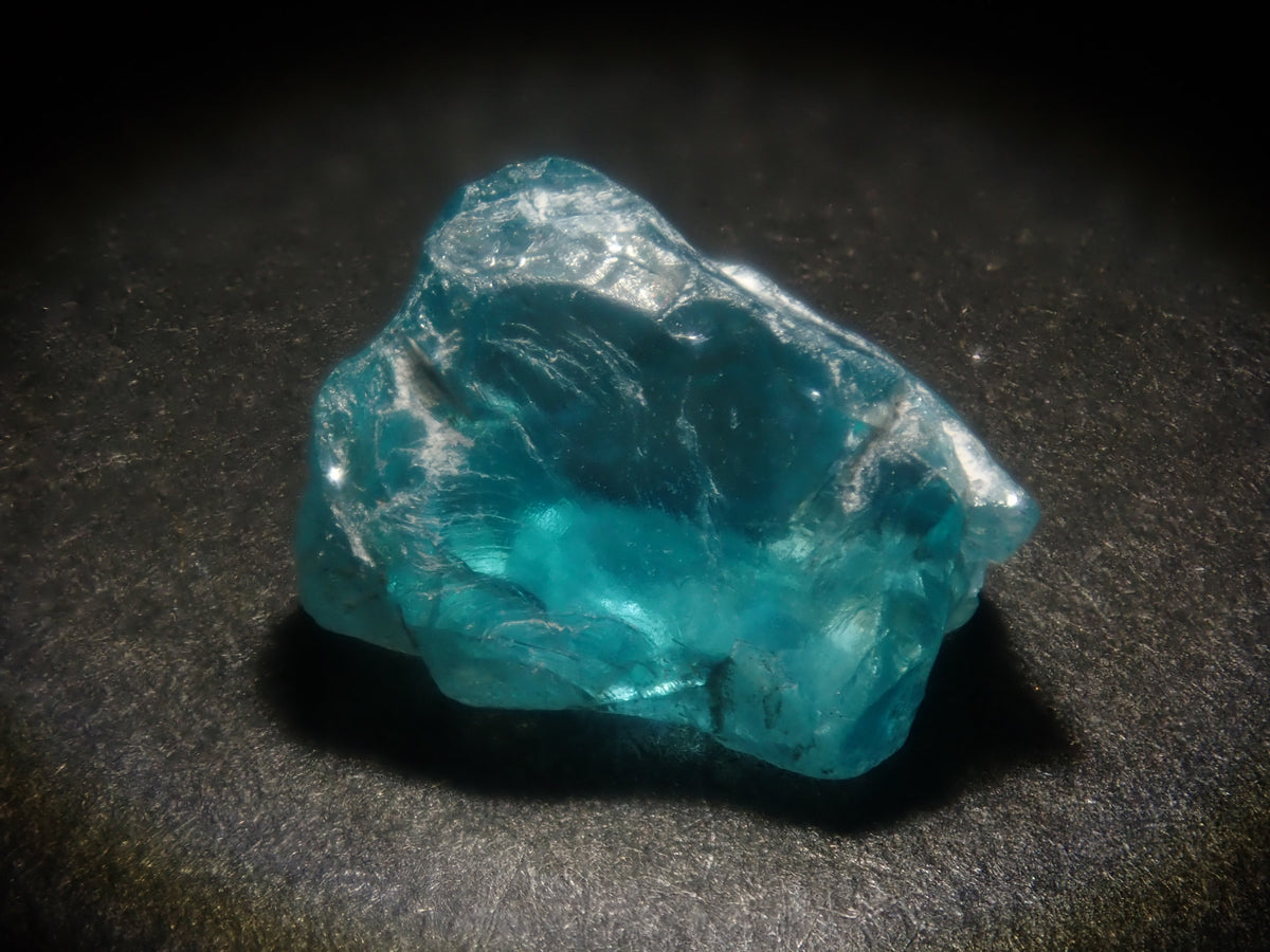 【9/20 22時販売】《限定13石》マダガスカル産アパタイト原石1石(平均3.8ct)《複数購入割引有》