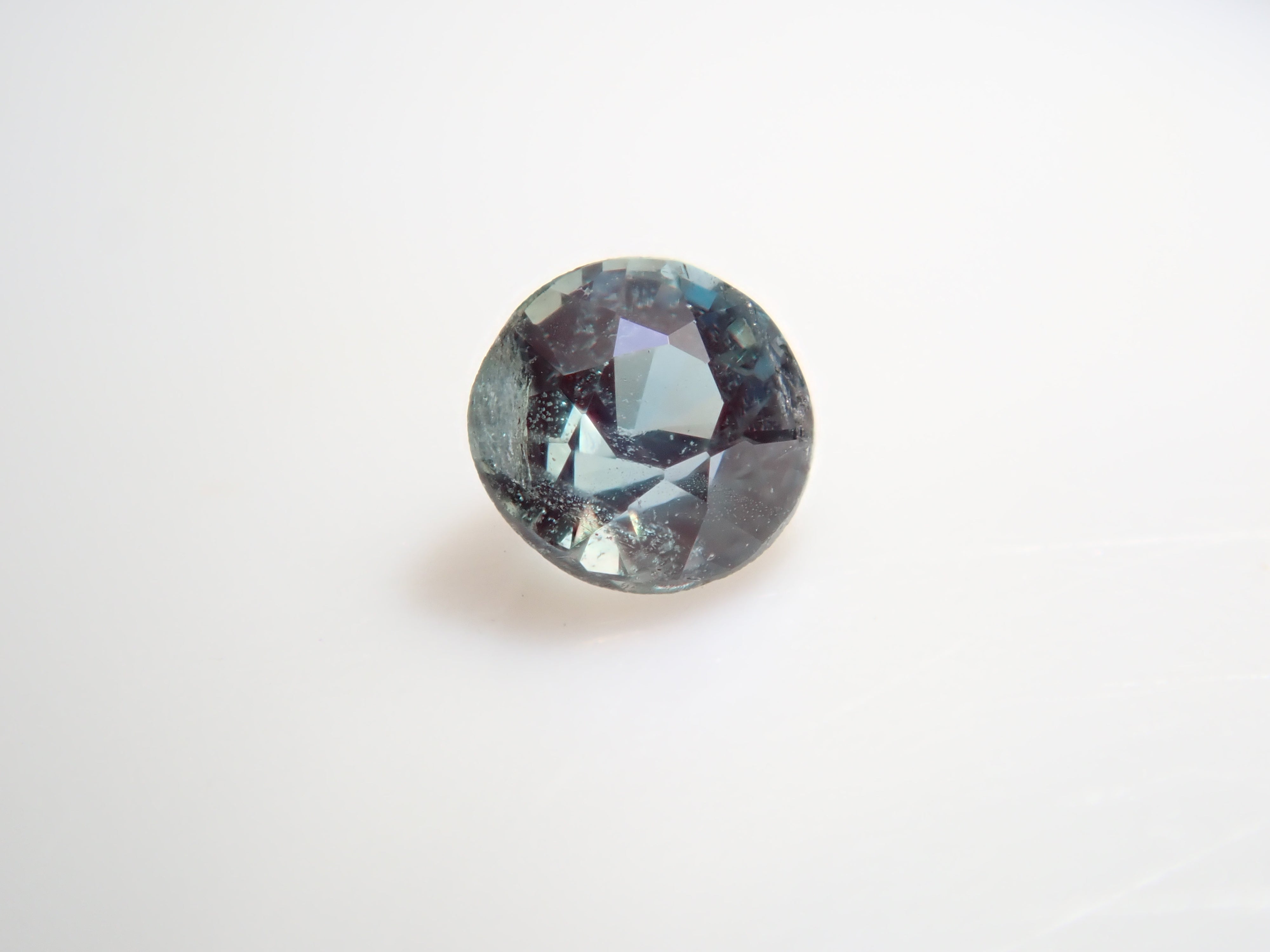 【12558110掲載】ロシア産アレキサンドライト 0.058ctルース