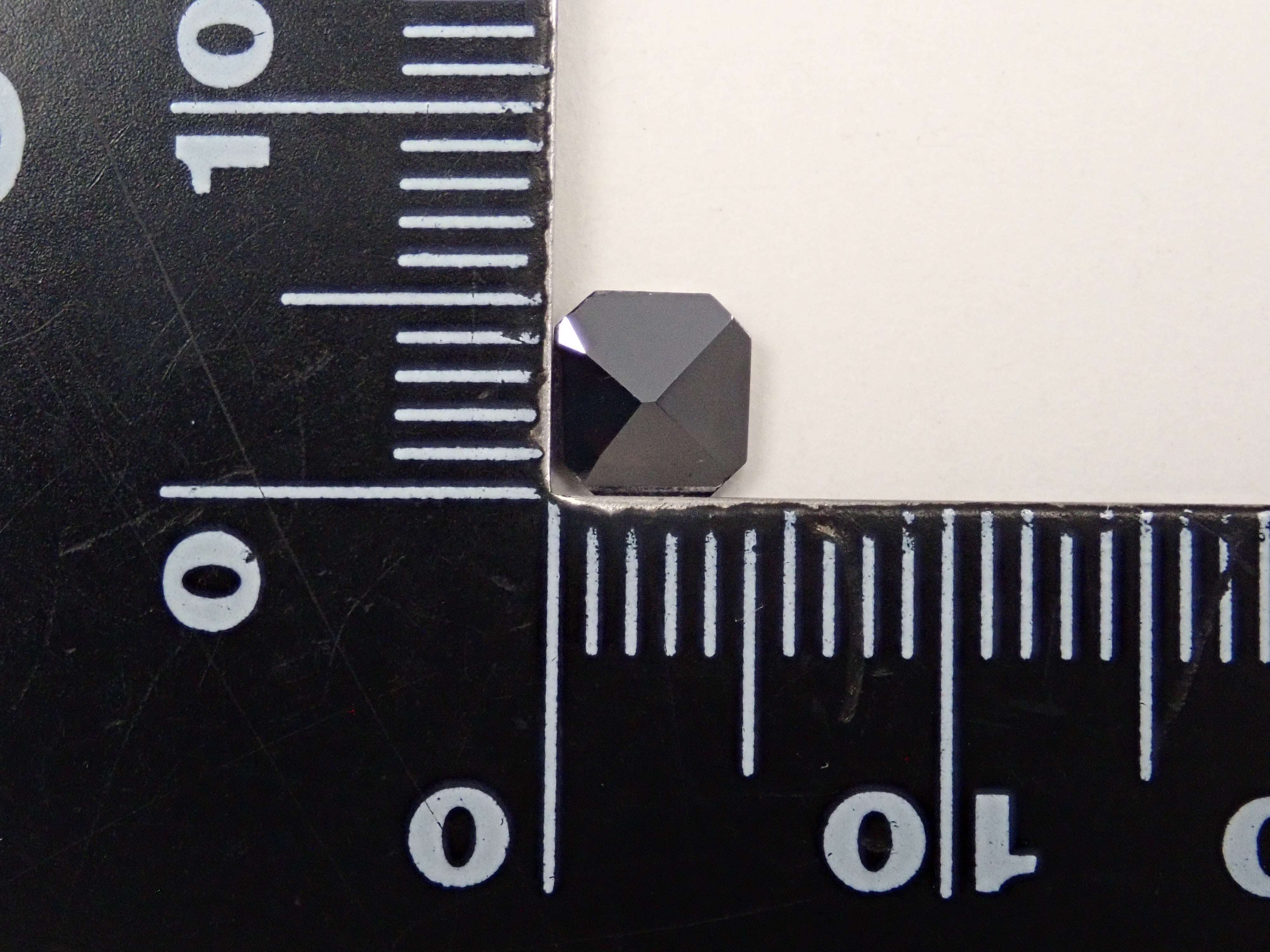 【12558028掲載】アナテース 0.424ctルース