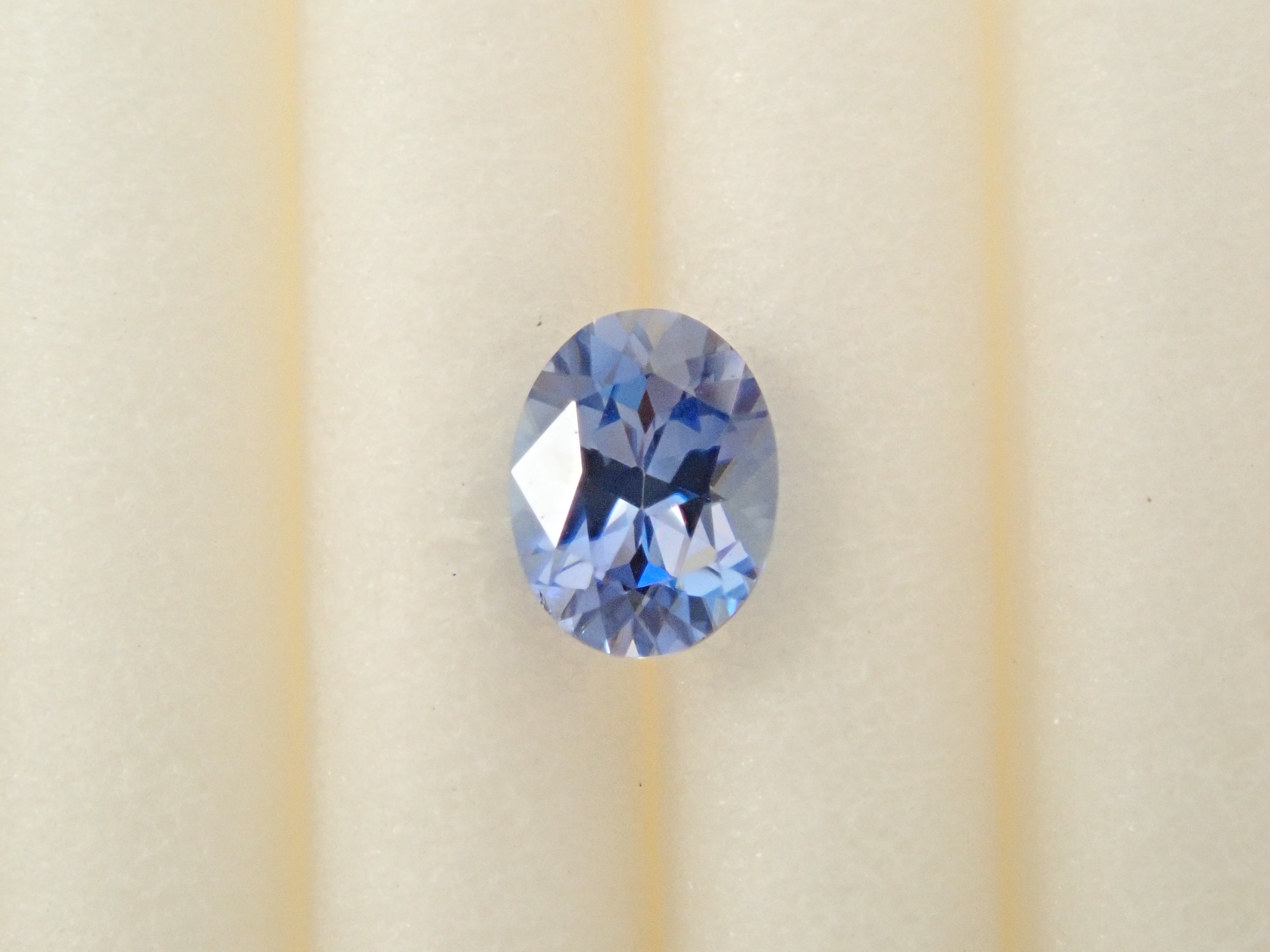 【12558080掲載】ベニトアイト 0.188ctルース