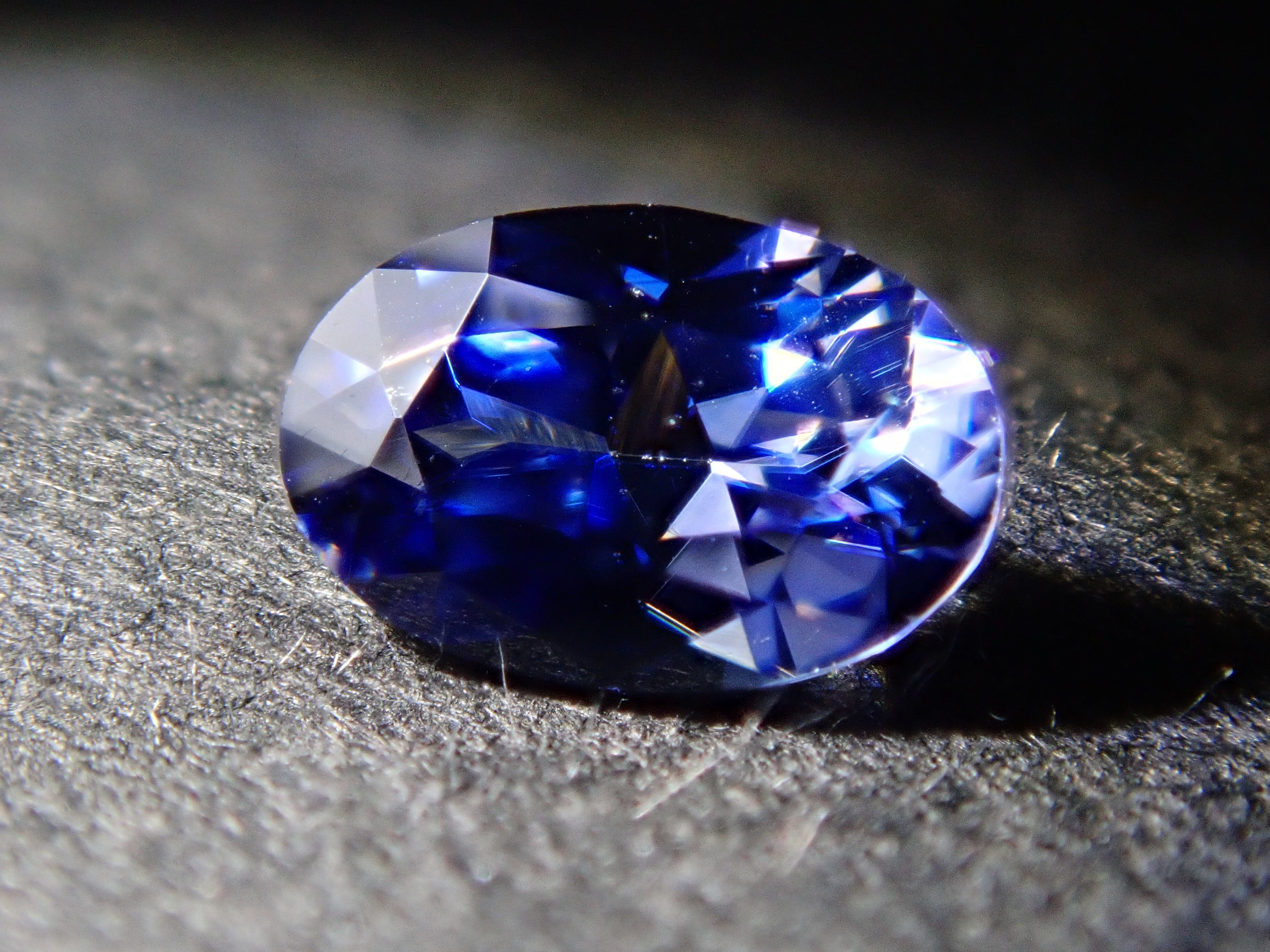 【12558089掲載】ベニトアイト 0.257ctルース