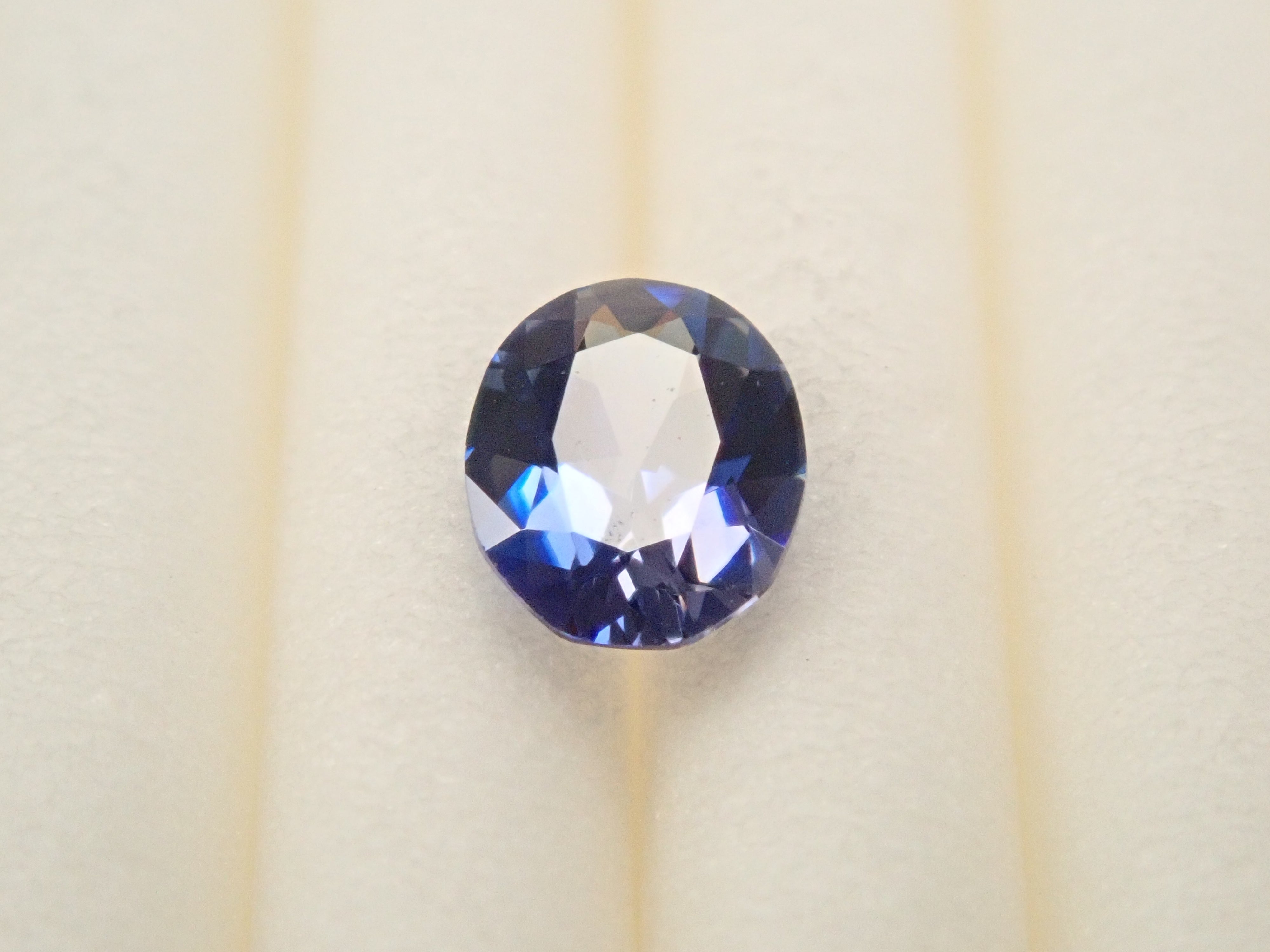 アメリカ産ベニトアイト 0.242ctルース