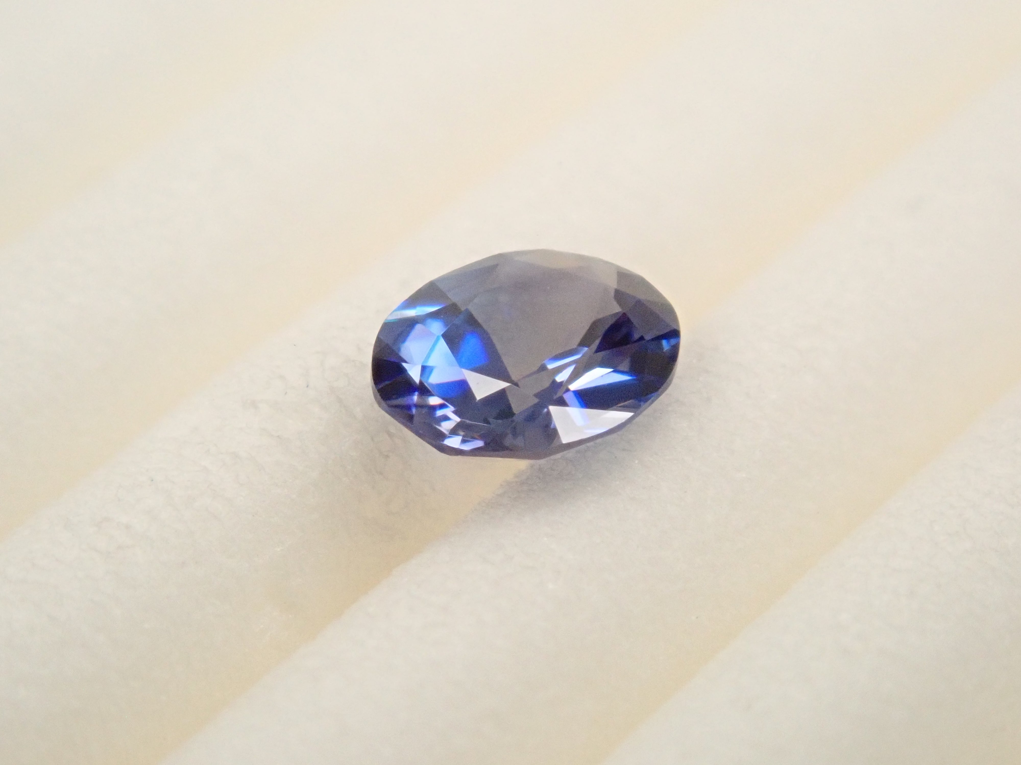 アメリカ産ベニトアイト 0.242ctルース