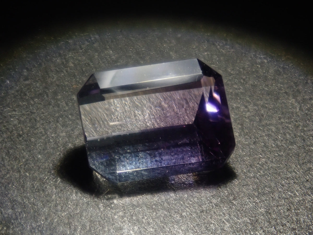 【10/2 22時販売】《限定8石》ブラジル産バイカラーアメジストガチャ1石ルース(約9×7mm)《複数購入割引有》