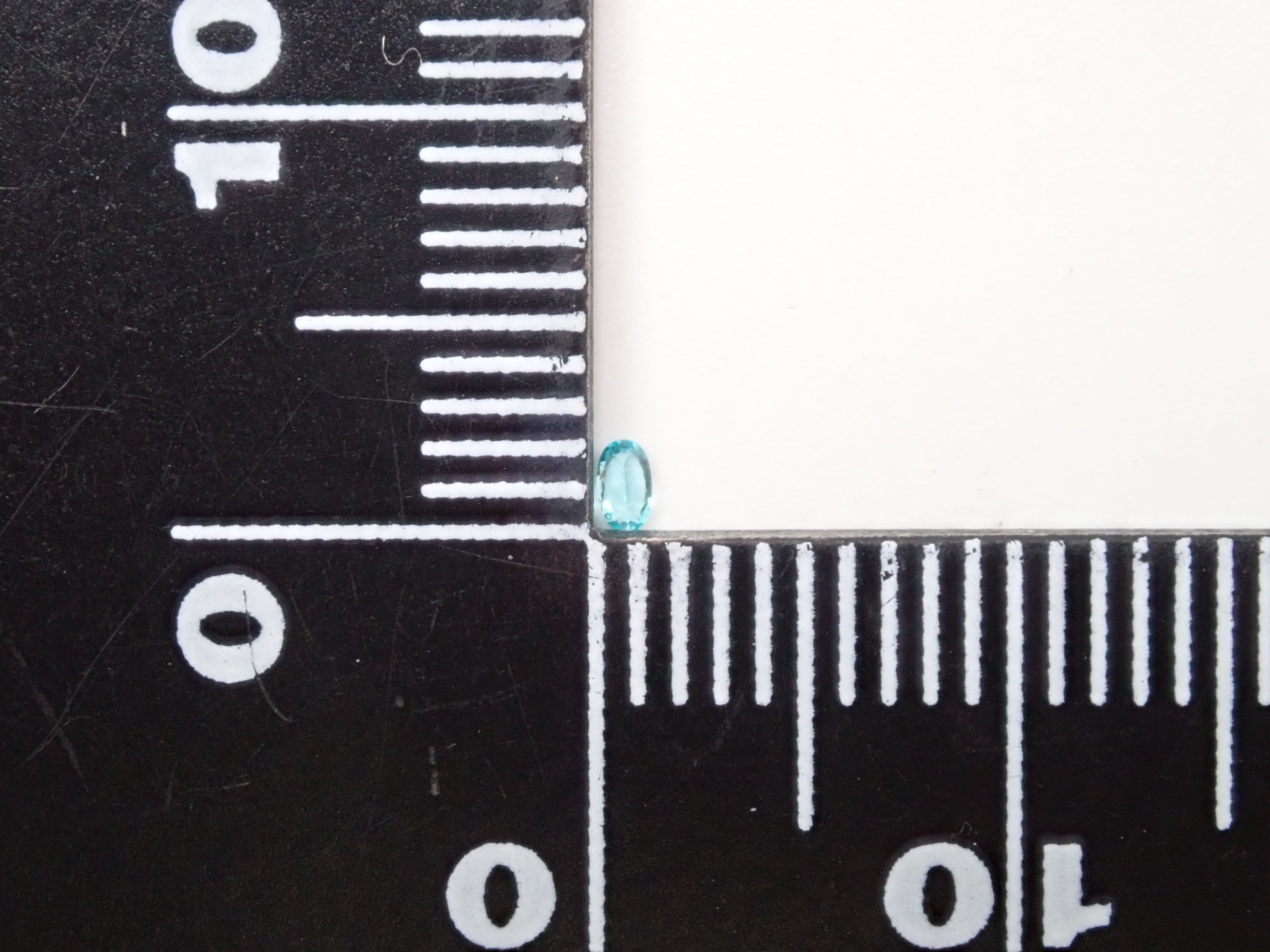 《僅剩少量》 巴西帕拉伊巴碧璽(Batalia)Gacha💎1.2mm 每10顆寶石中就有1顆含有Cu&Mn(CuO:2.1%、MnO:0.9%/CuO:1.6%、MnO:1.5%) 《可享多次購買折扣》