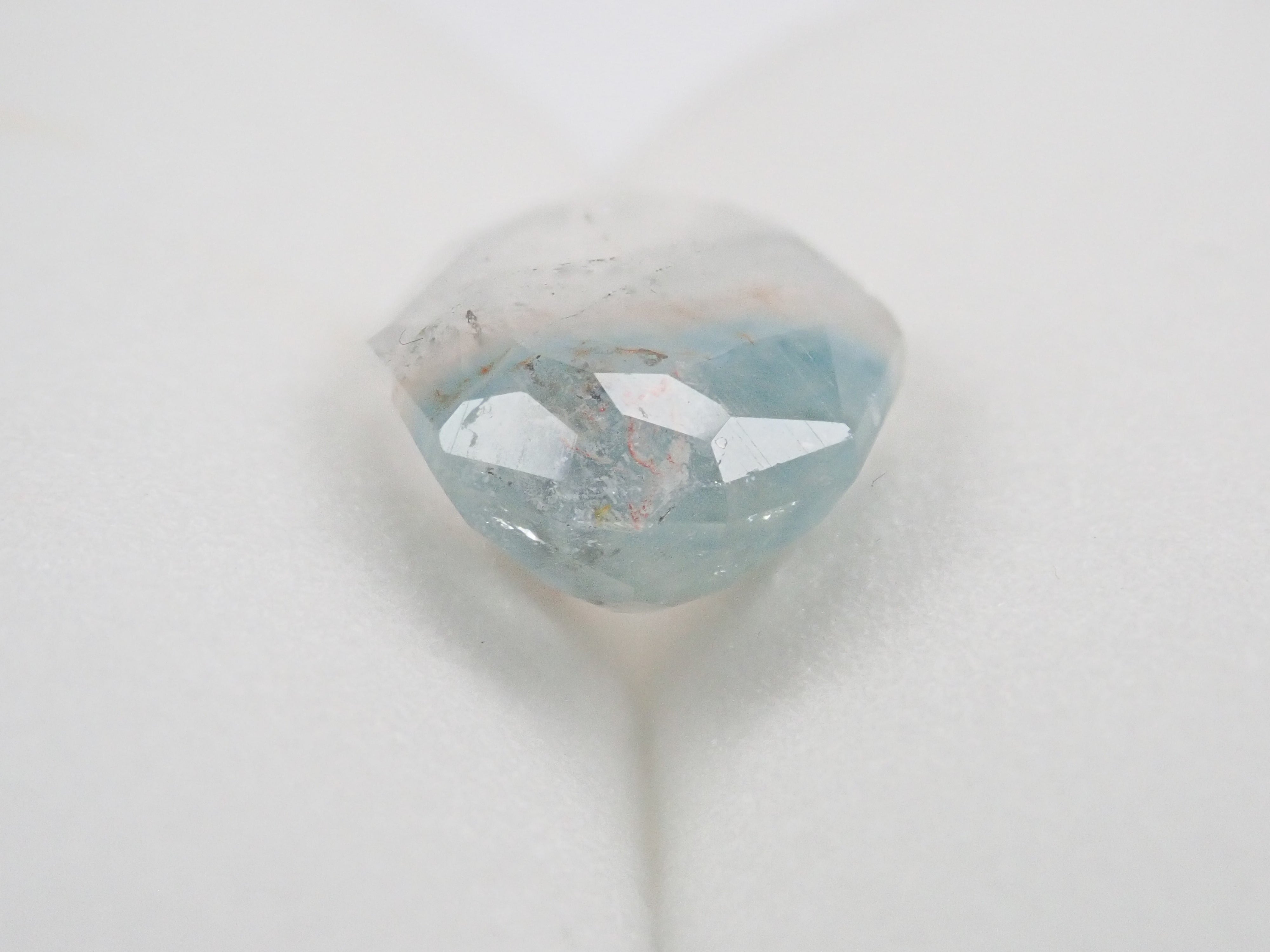 ブラジル産メデューサクォーツ(パライバクォーツ) 3.919ctルース