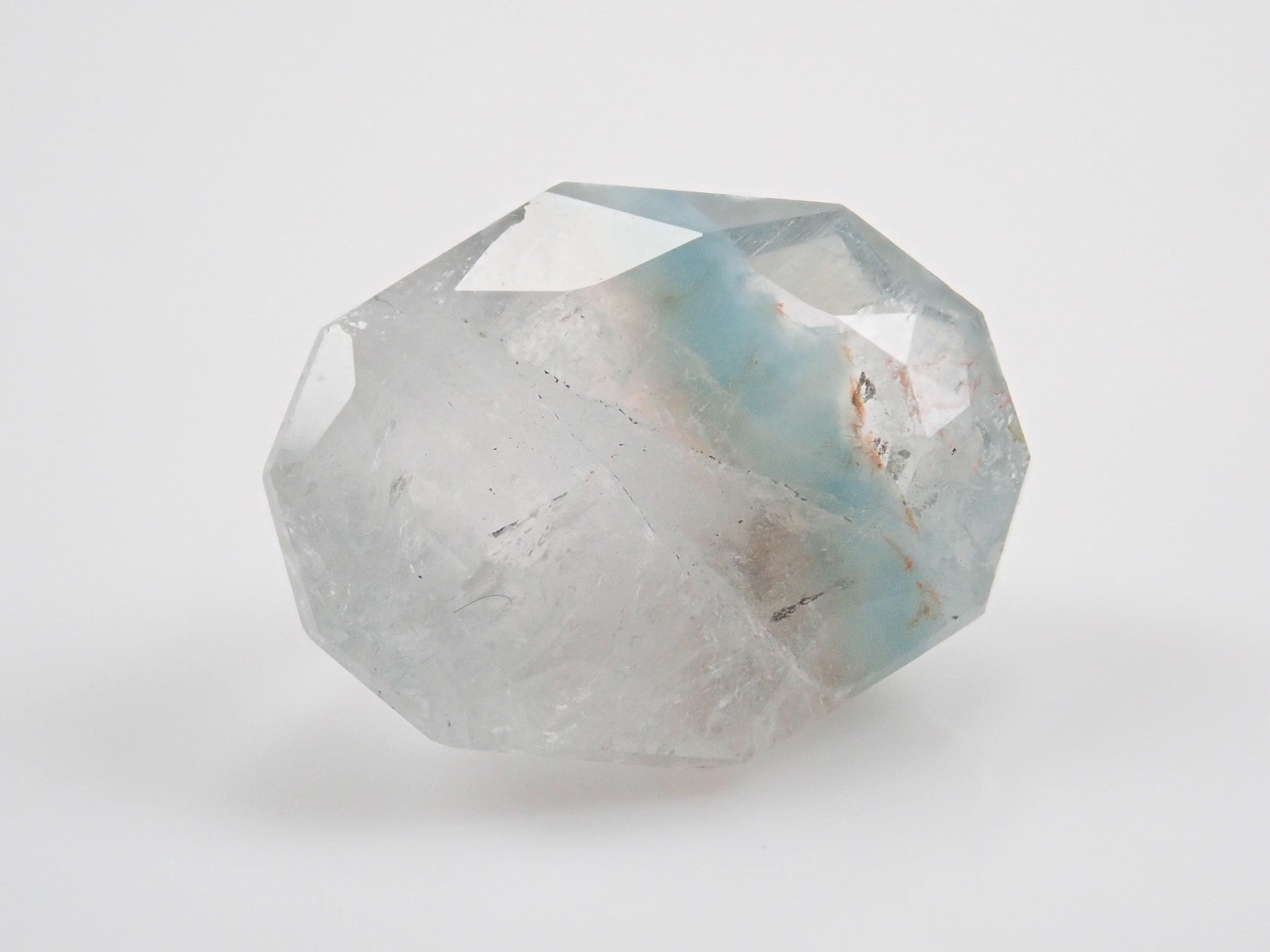 ブラジル産メデューサクォーツ(パライバクォーツ) 3.919ctルース