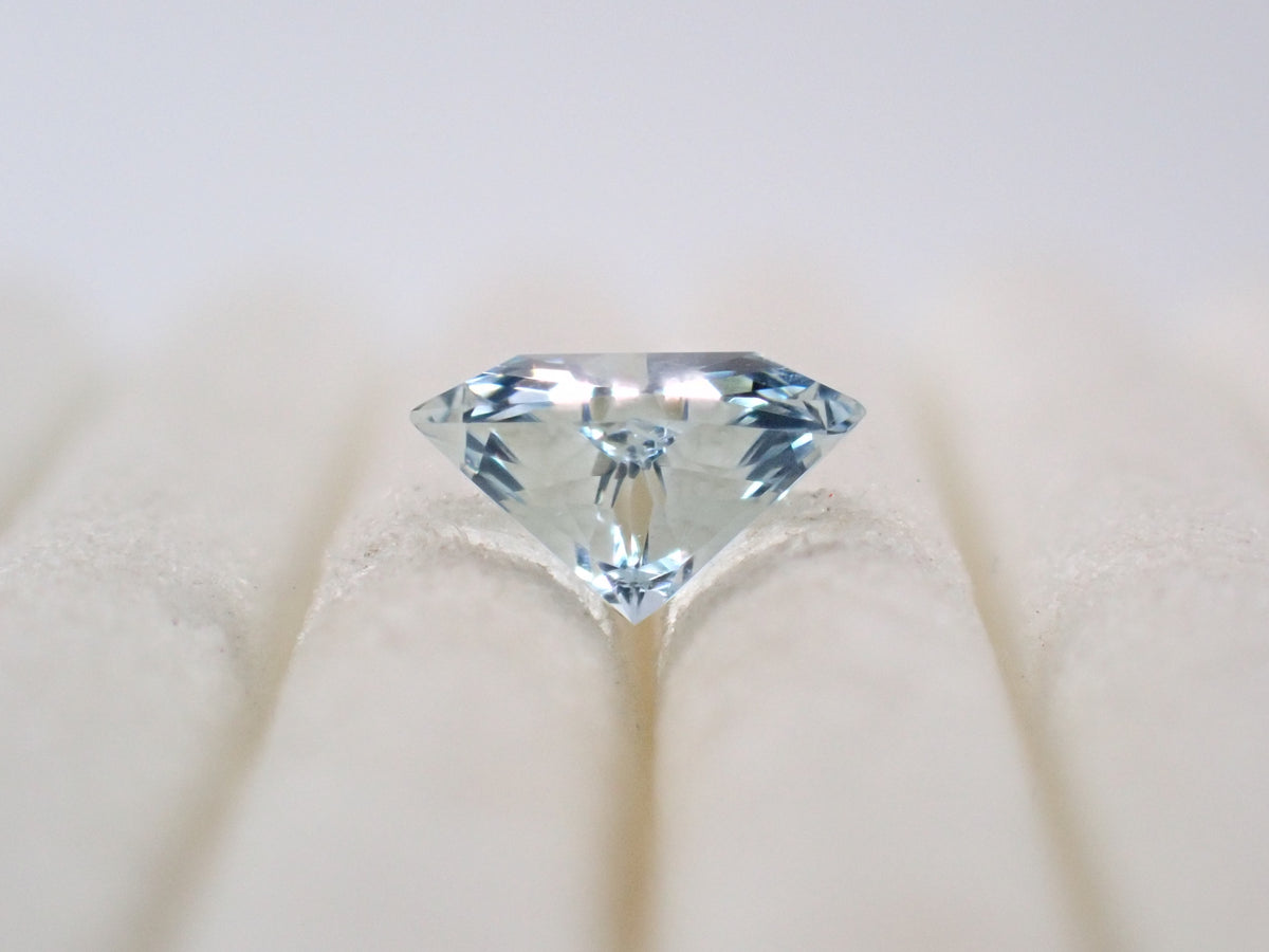 【12564467刊載】海藍寶石 0.339ct 裸石