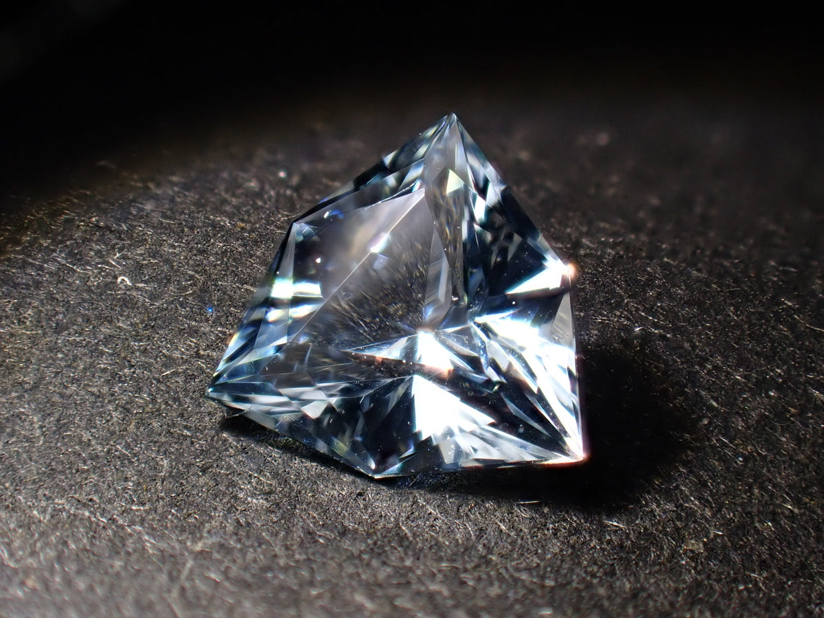 【12564467刊載】海藍寶石 0.339ct 裸石