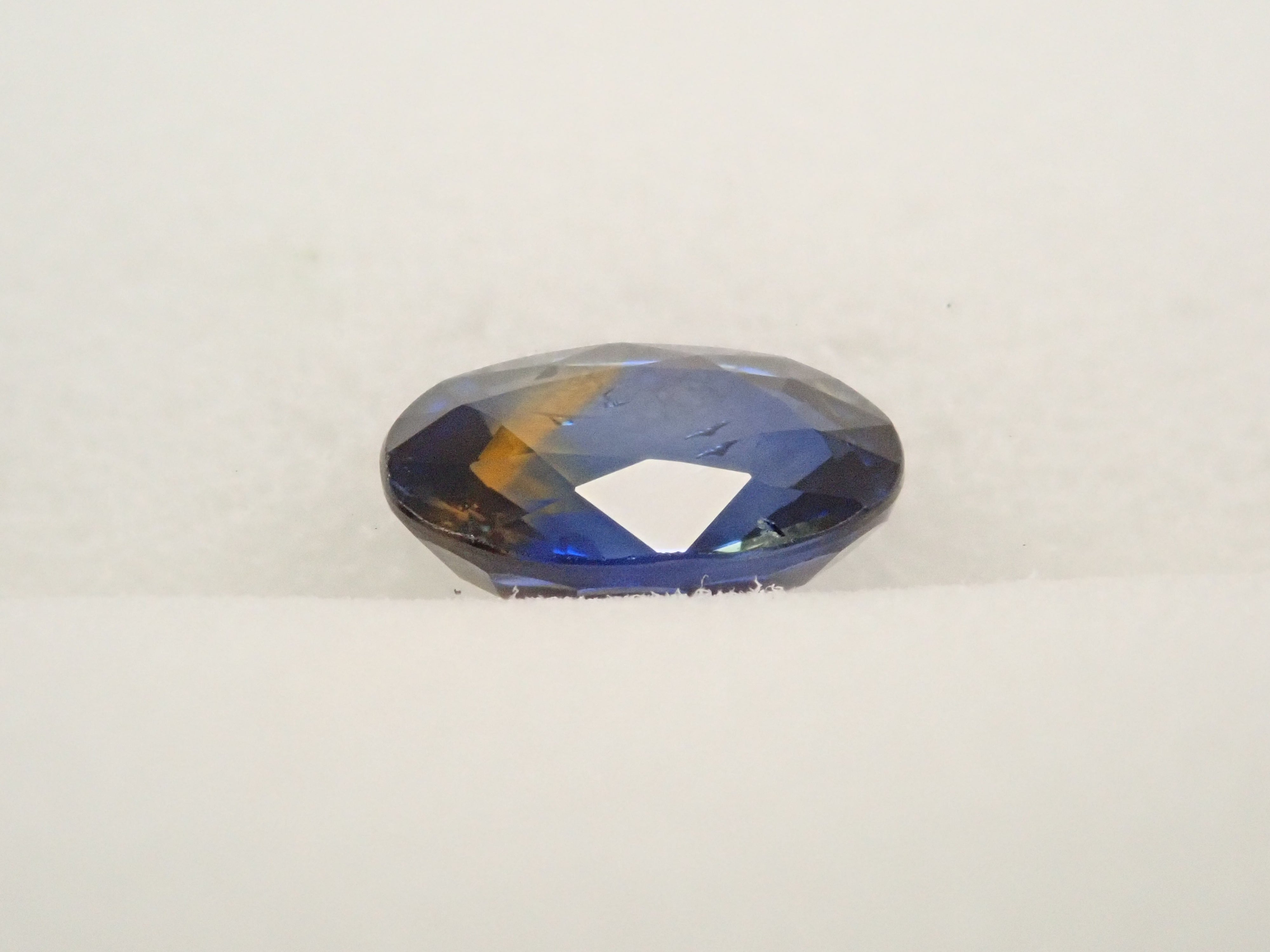 【10/12 22時販売】タンザニア産バイカラーサファイア 0.955ctルース
