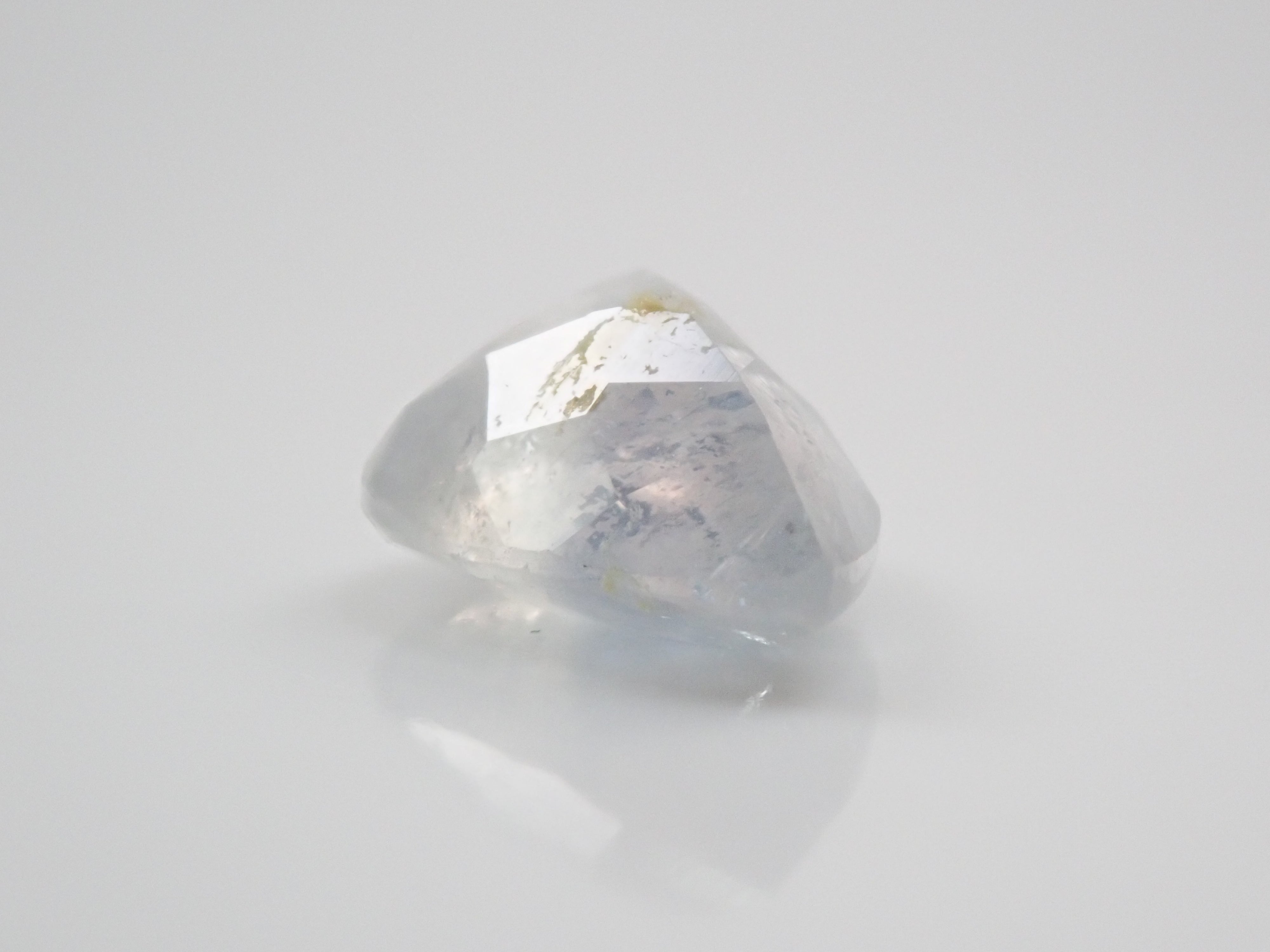 【12546393掲載】ブラジル産ユークレース 1.240ctルース