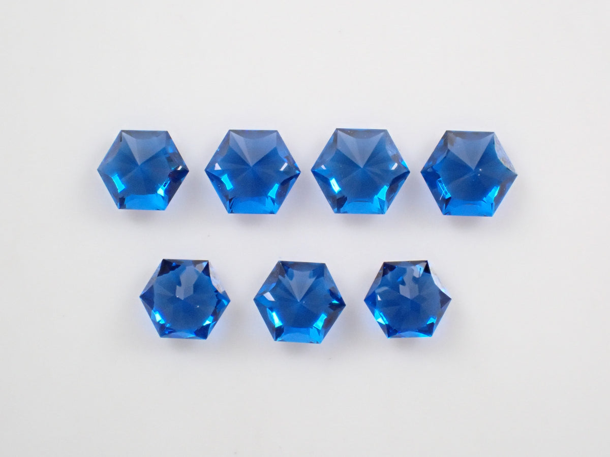 【11/1 22時販売】《限定7石》合成コバルトスピネル(サンジェ氏、ヘキサゴナルカット3mm)《複数購入割引有》