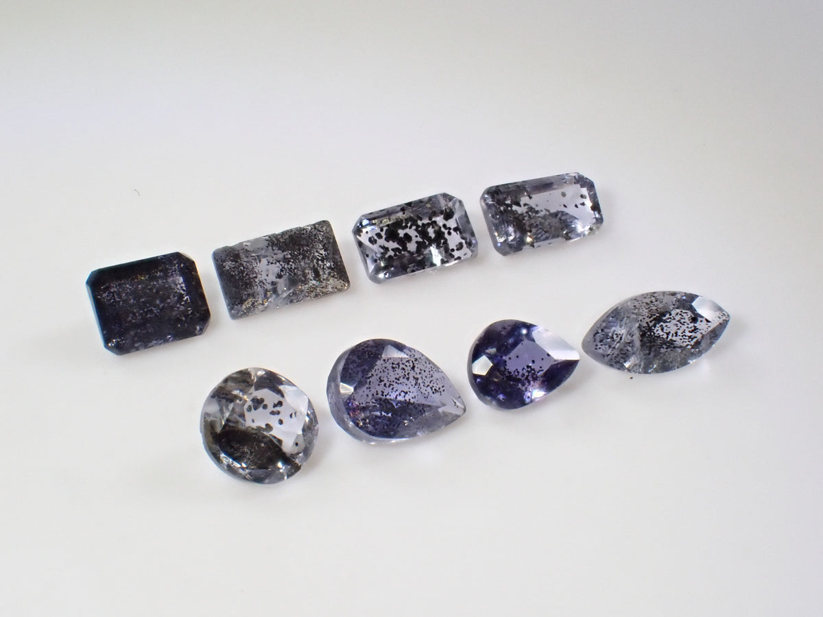 【11/1 22時販売】《限定8石》インド産アイオライトサンストーン1石ルース(平均0.32ct)《複数購入割引有》