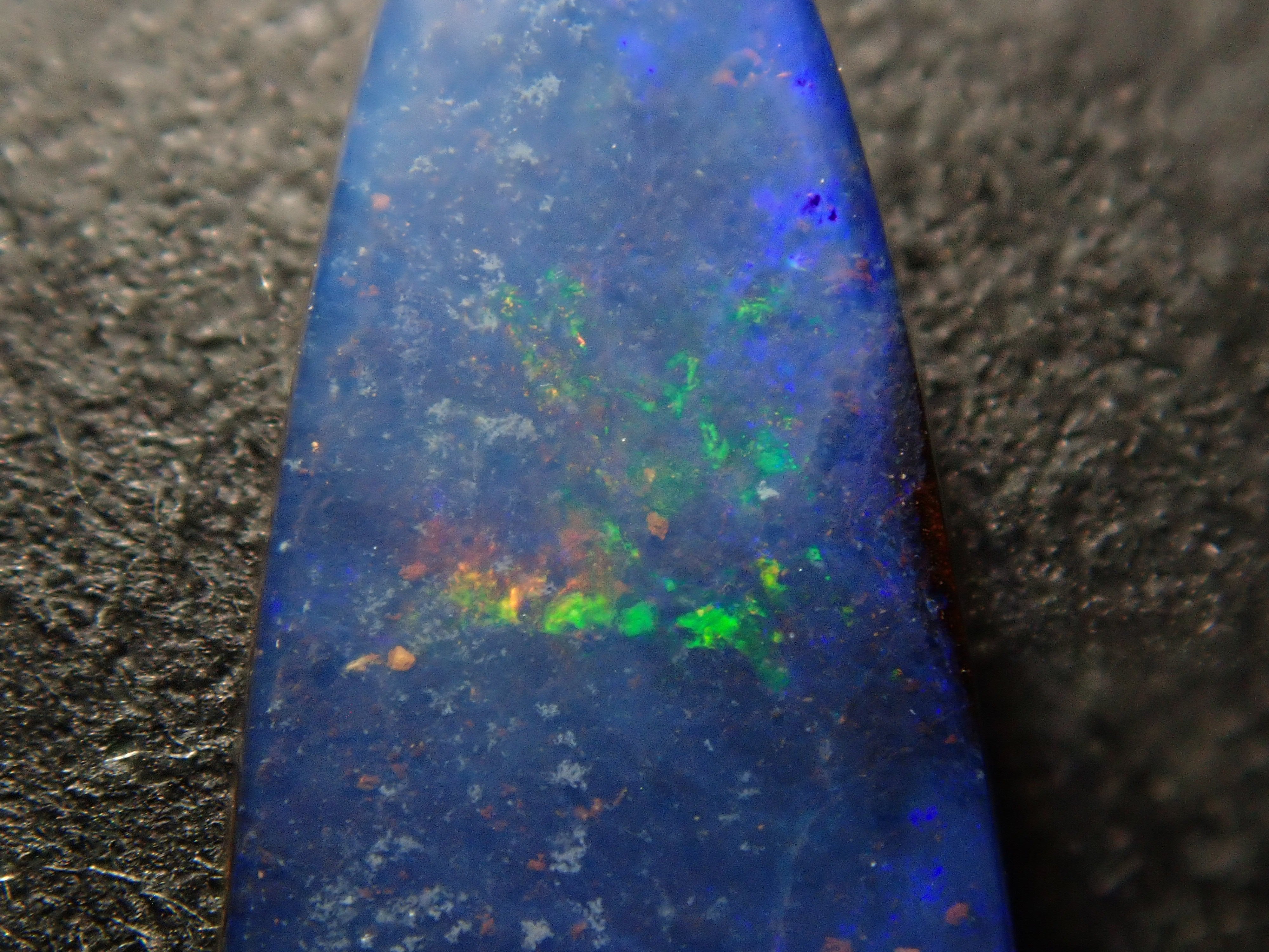 オーストラリア産ボルダーオパール 1.730ctルース