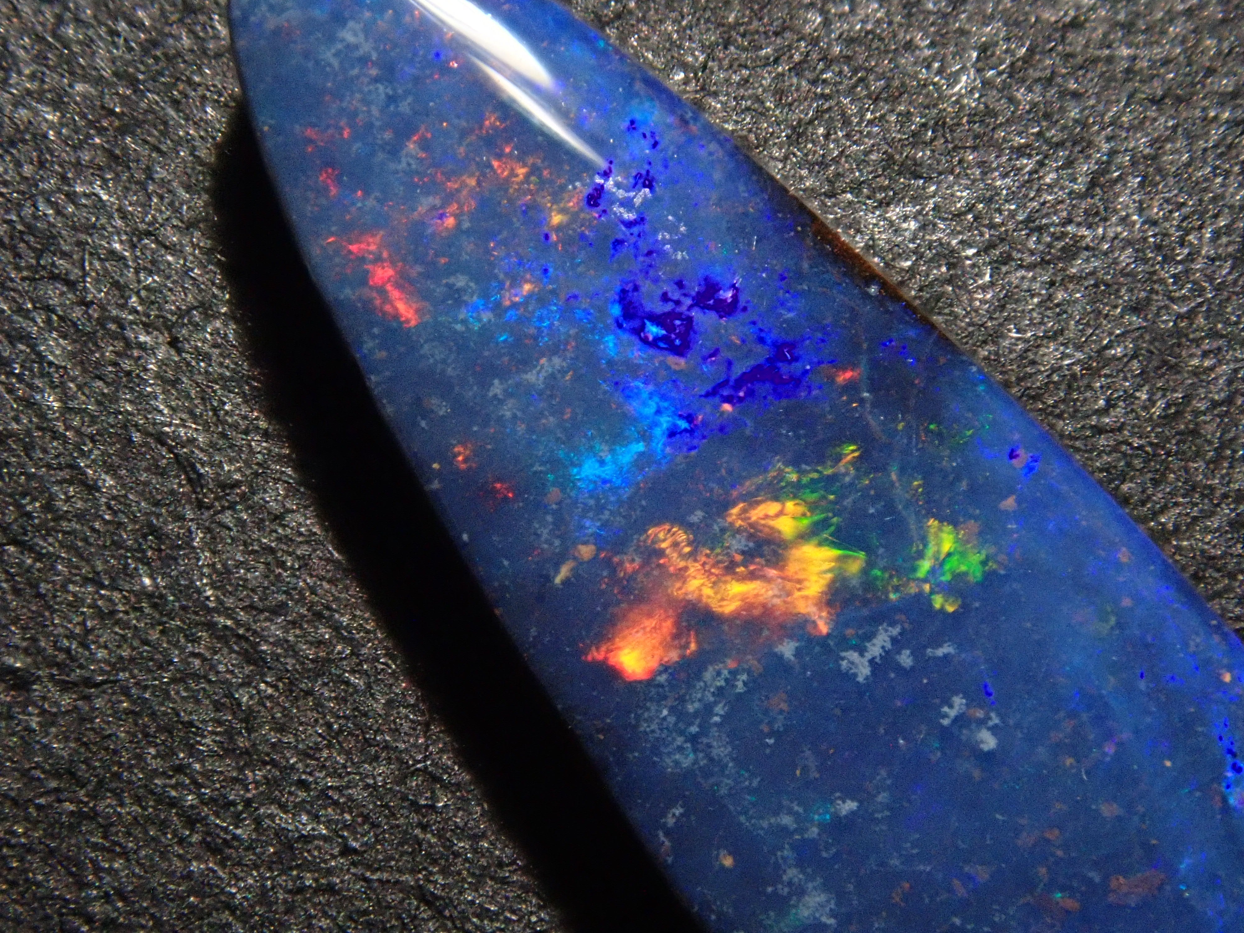 オーストラリア産ボルダーオパール 1.730ctルース