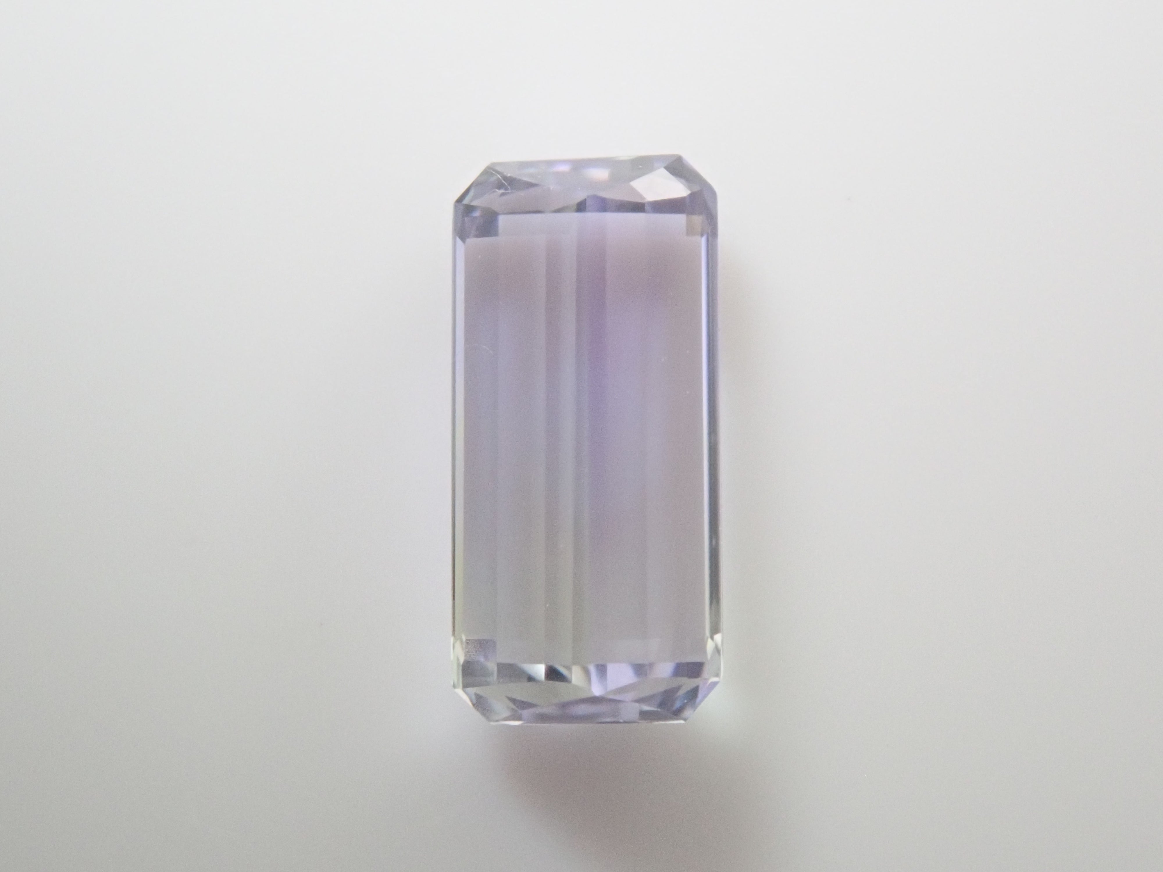 バイカラーゾイサイト 0.581ctルース