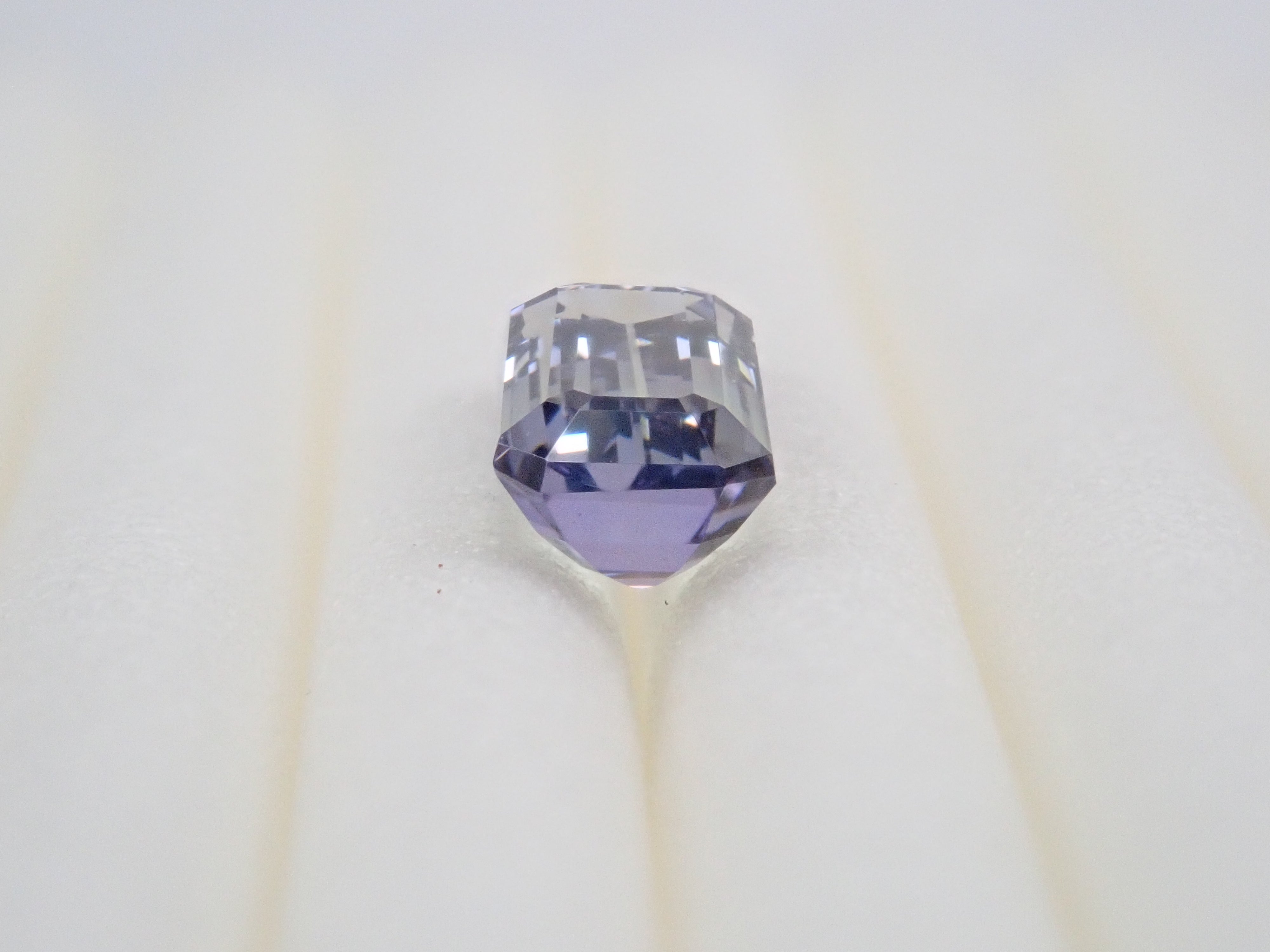 バイカラータンザナイト 0.581ctルース