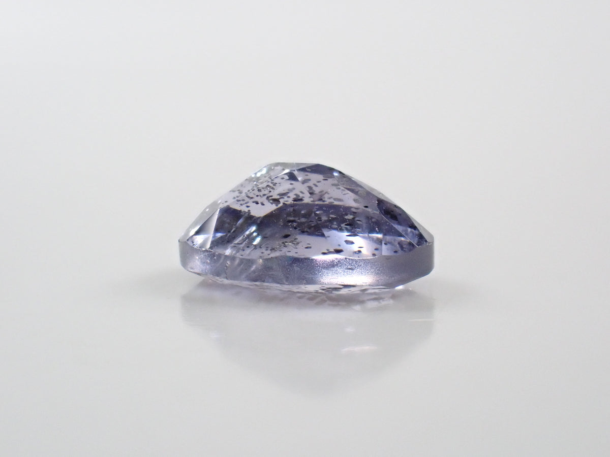 【10/11 22時販売】インド産アイオライトサンストーン 1.084ctルース
