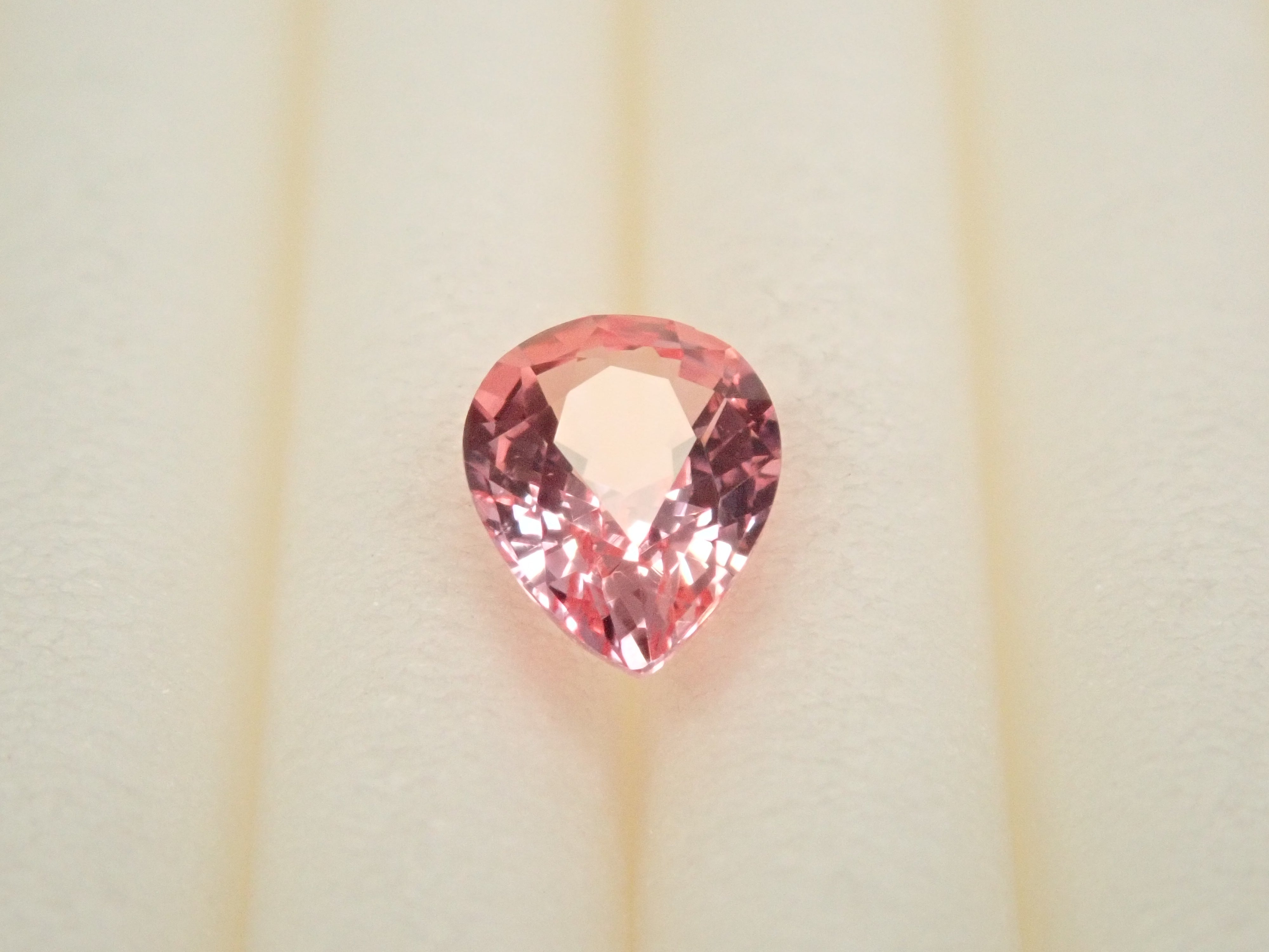 【10/17 22時販売】パパラチアサファイア 0.251ctルース 中宝鑑