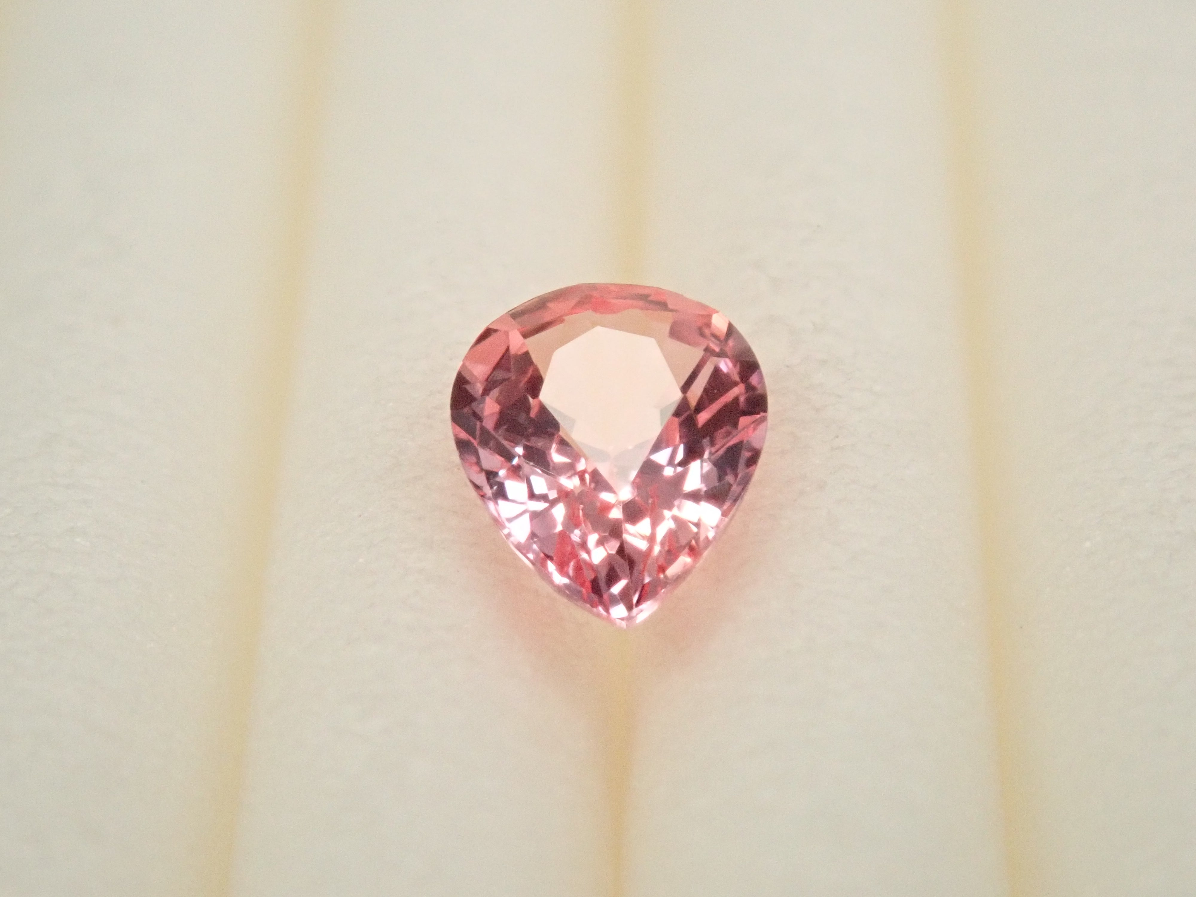 【10/17 22時販売】パパラチアサファイア 0.251ctルース 中宝鑑