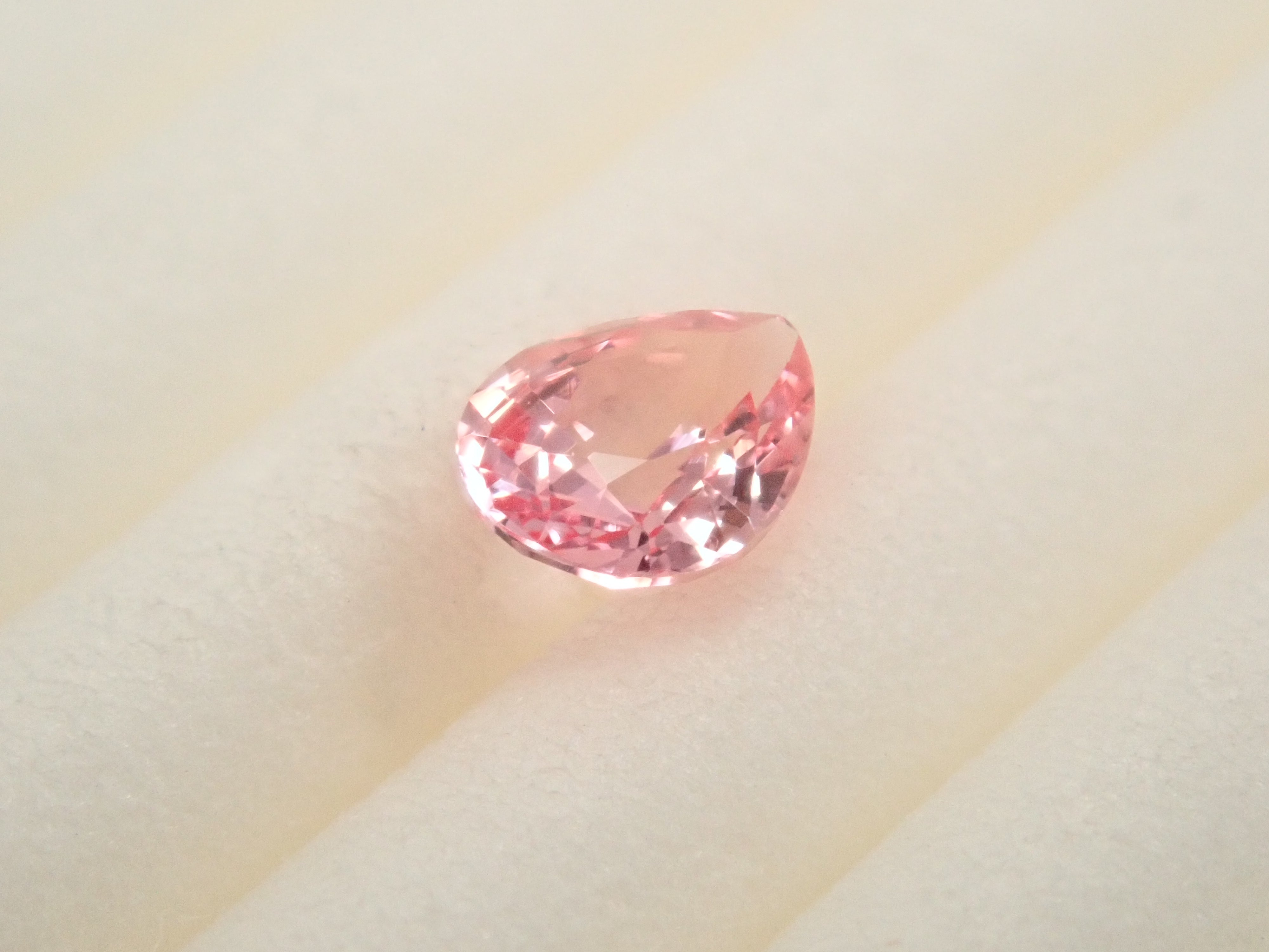 【10/17 22時販売】パパラチアサファイア 0.251ctルース 中宝鑑