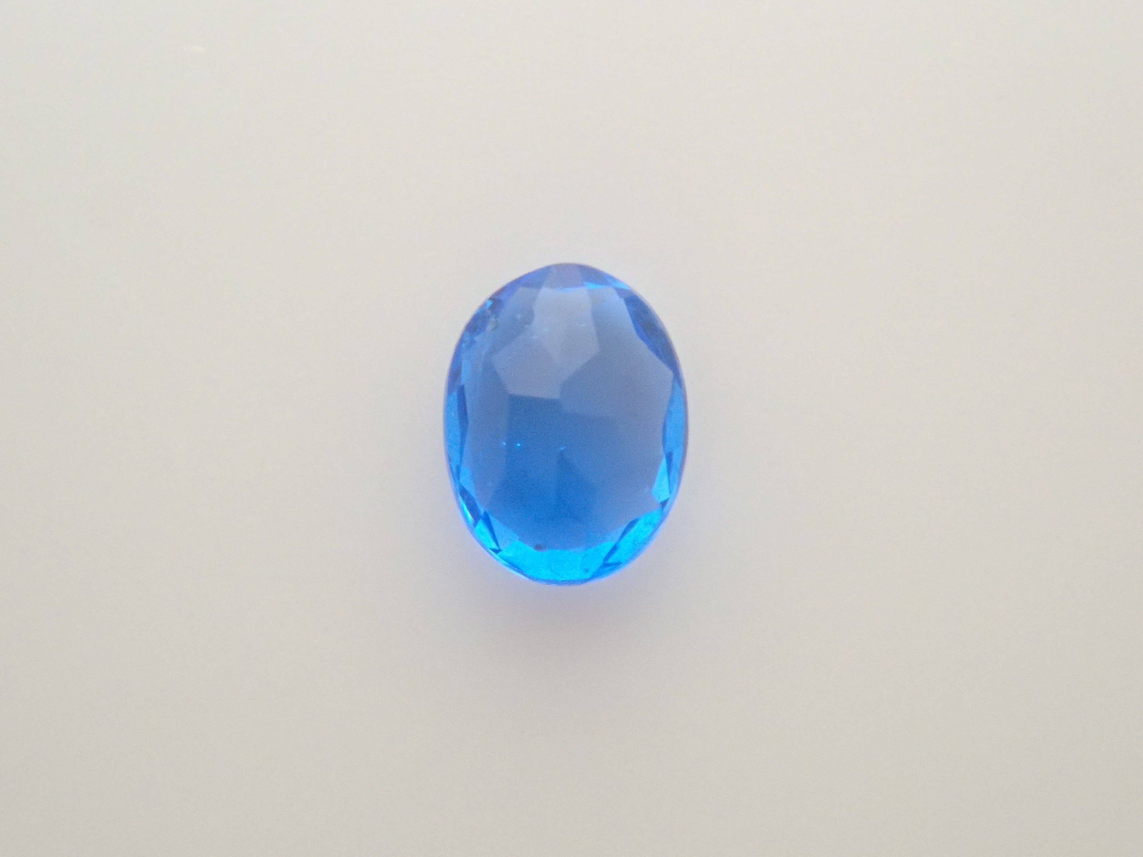 【10/21 22時販売】ドイツ産アウイナイト 0.083ctルース
