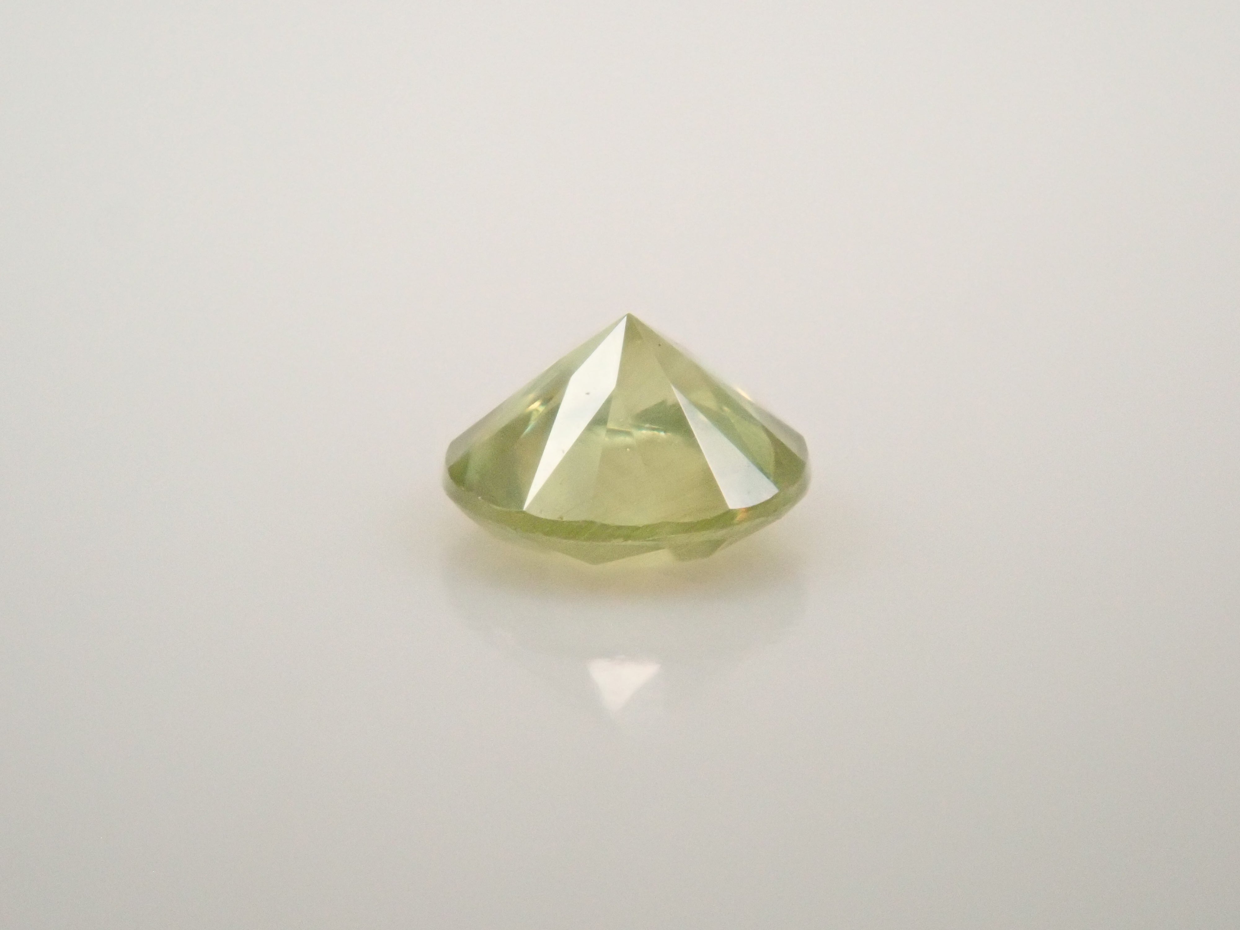 【10/16 22時販売】ロシア産デマントイドガーネット(ホーステール認む) 2.5mm/0.075ctルース