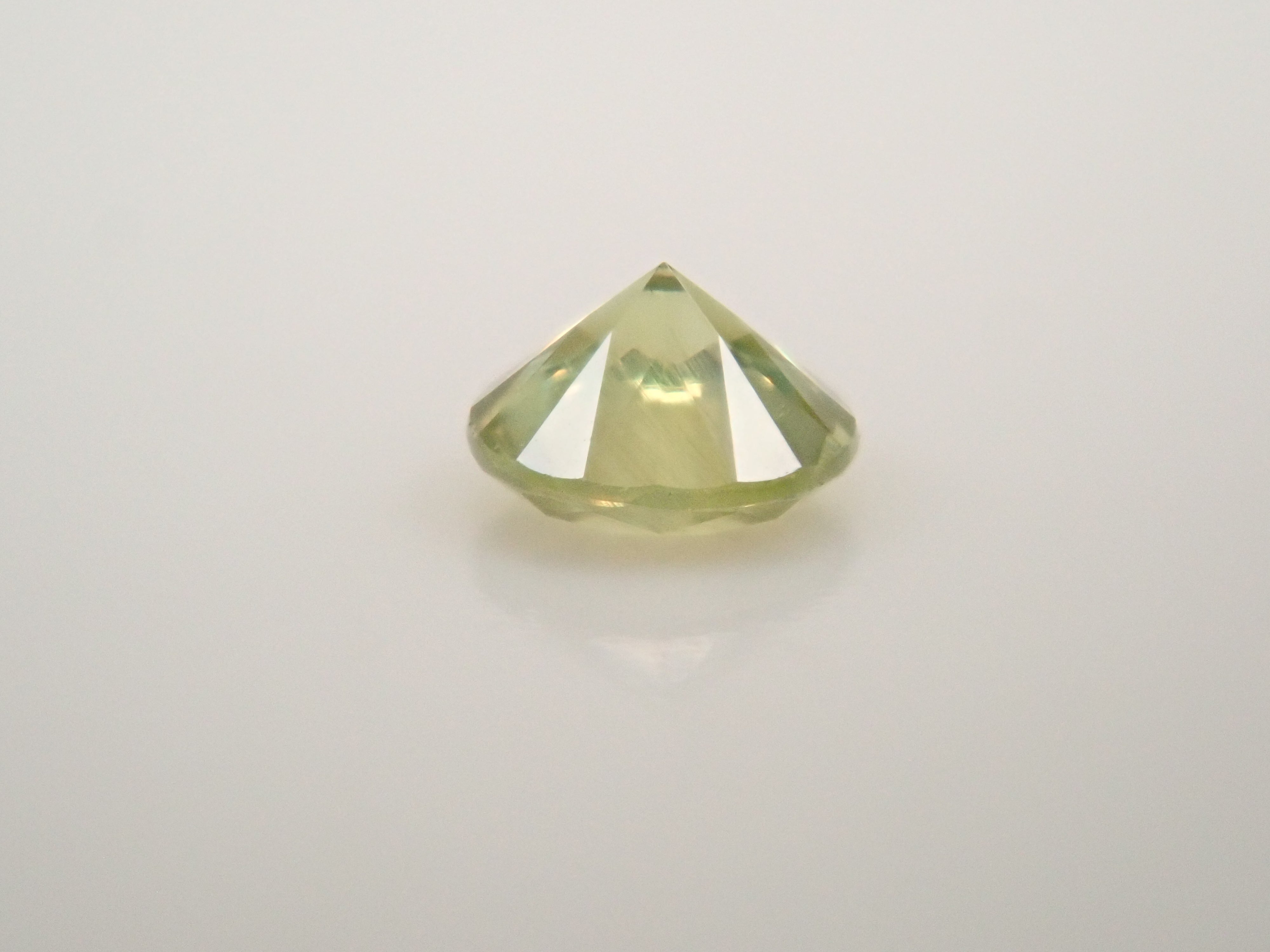 【10/16 22時販売】ロシア産デマントイドガーネット(ホーステール認む) 2.5mm/0.075ctルース