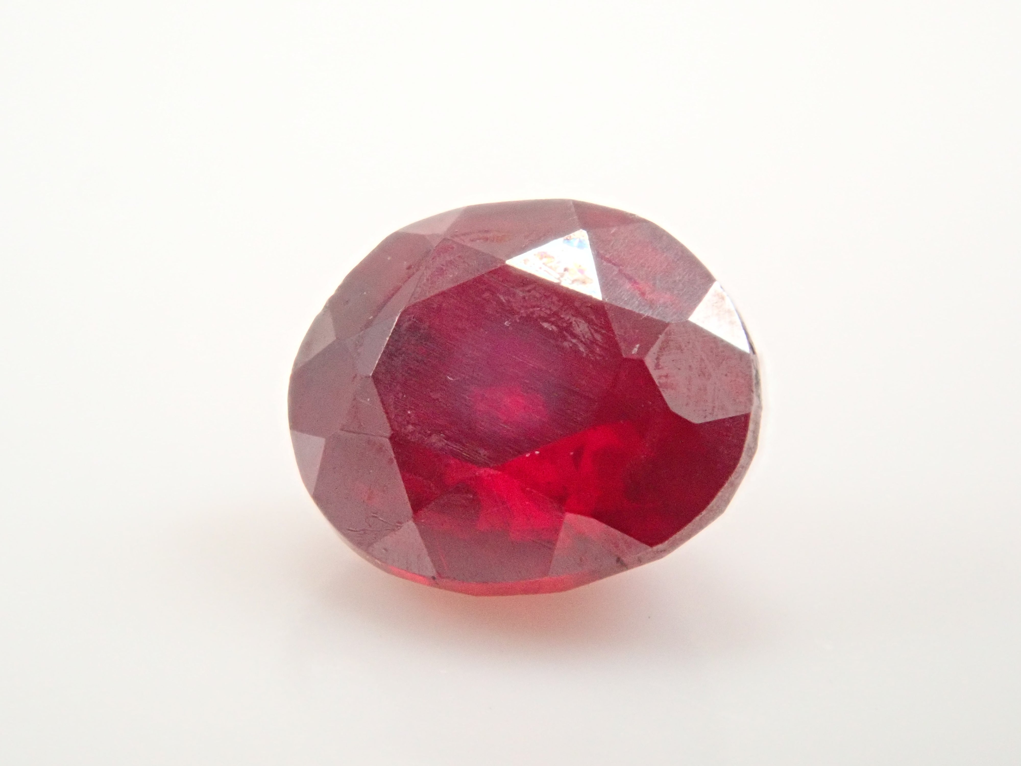 【1月10日晚間10點開售】中國硃砂裸石 0.811克拉,附真品證書