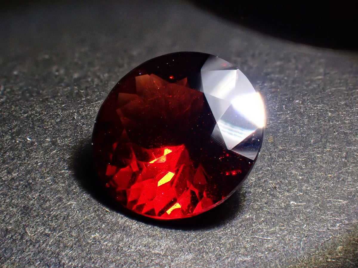 Mozambique Almandine Garnet 1.144ct Loose Stone