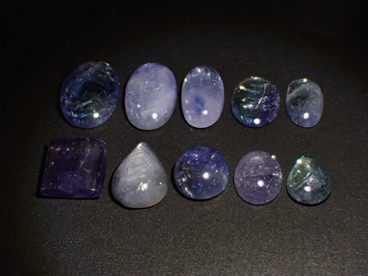 【10/24 22時販売】《限定10石》タンザニア産ゾイサイトガチャ(平均3.5ct、カボションカット、含浸処理)《複数購入割引有》
