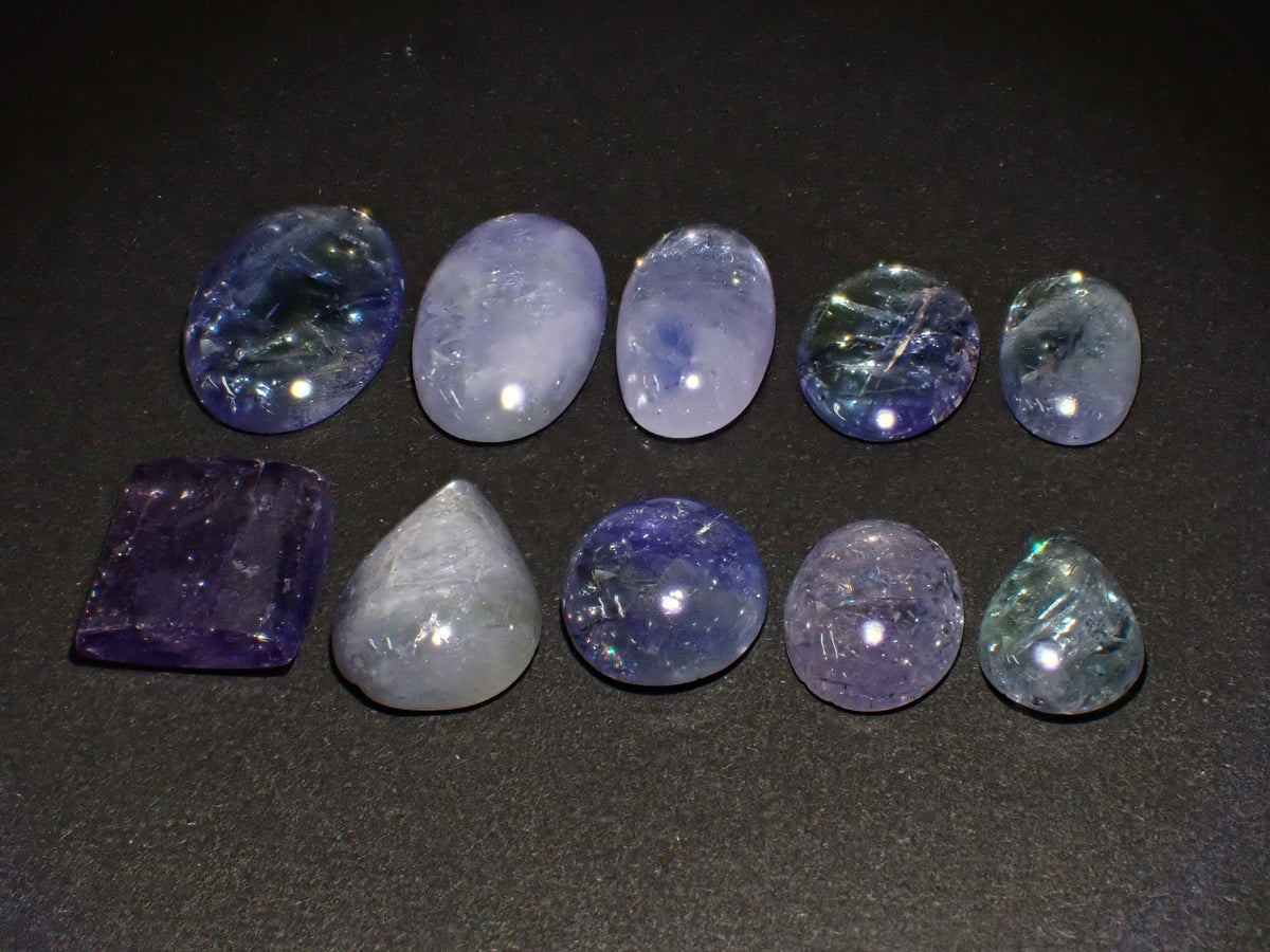 【10/24 22時販売】《限定10石》タンザニア産ゾイサイトガチャ(平均3.5ct、カボションカット、含浸処理)《複数購入割引有》