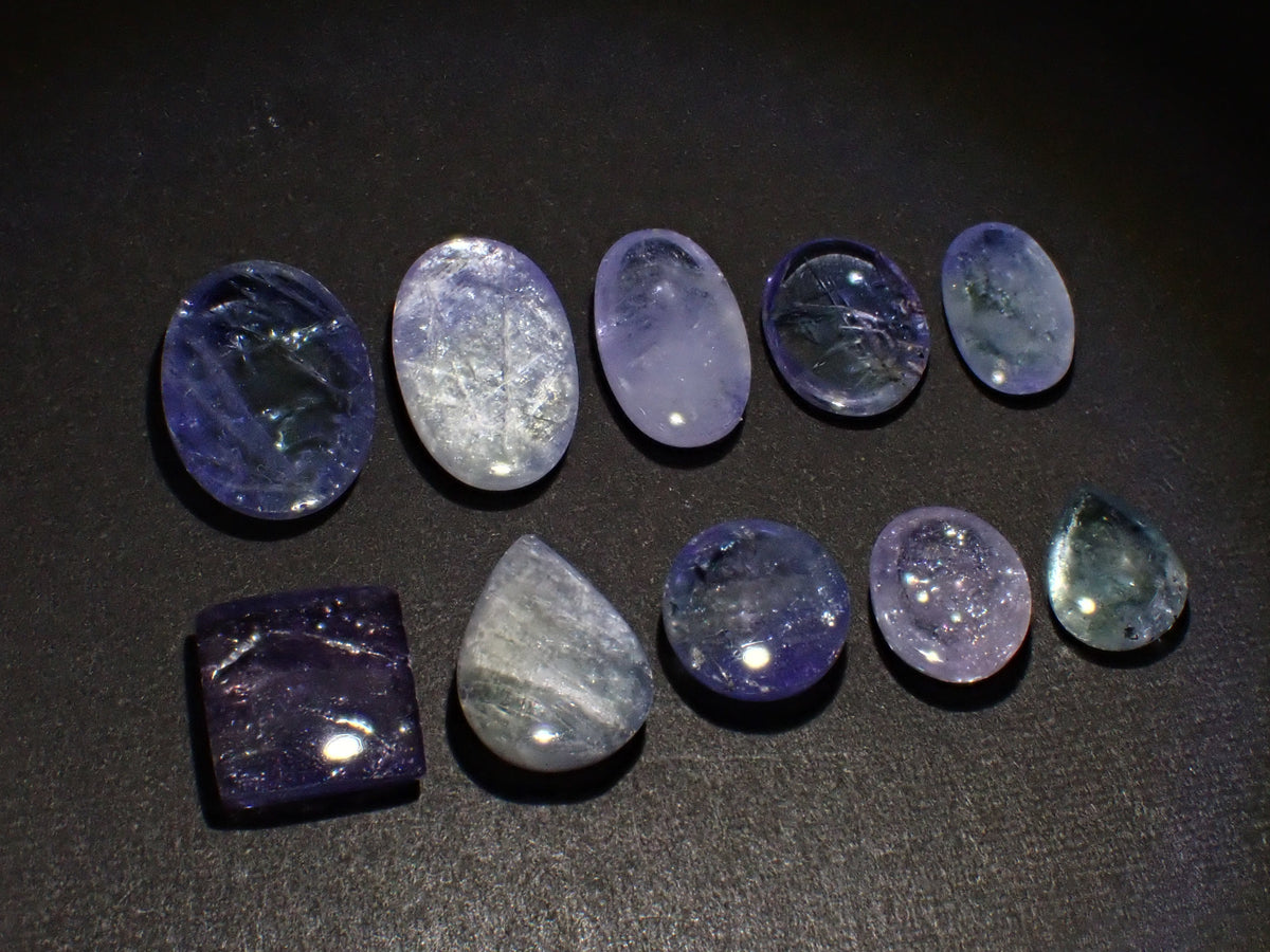 【10/24 22時販売】《限定10石》タンザニア産ゾイサイトガチャ(平均3.5ct、カボションカット、含浸処理)《複数購入割引有》
