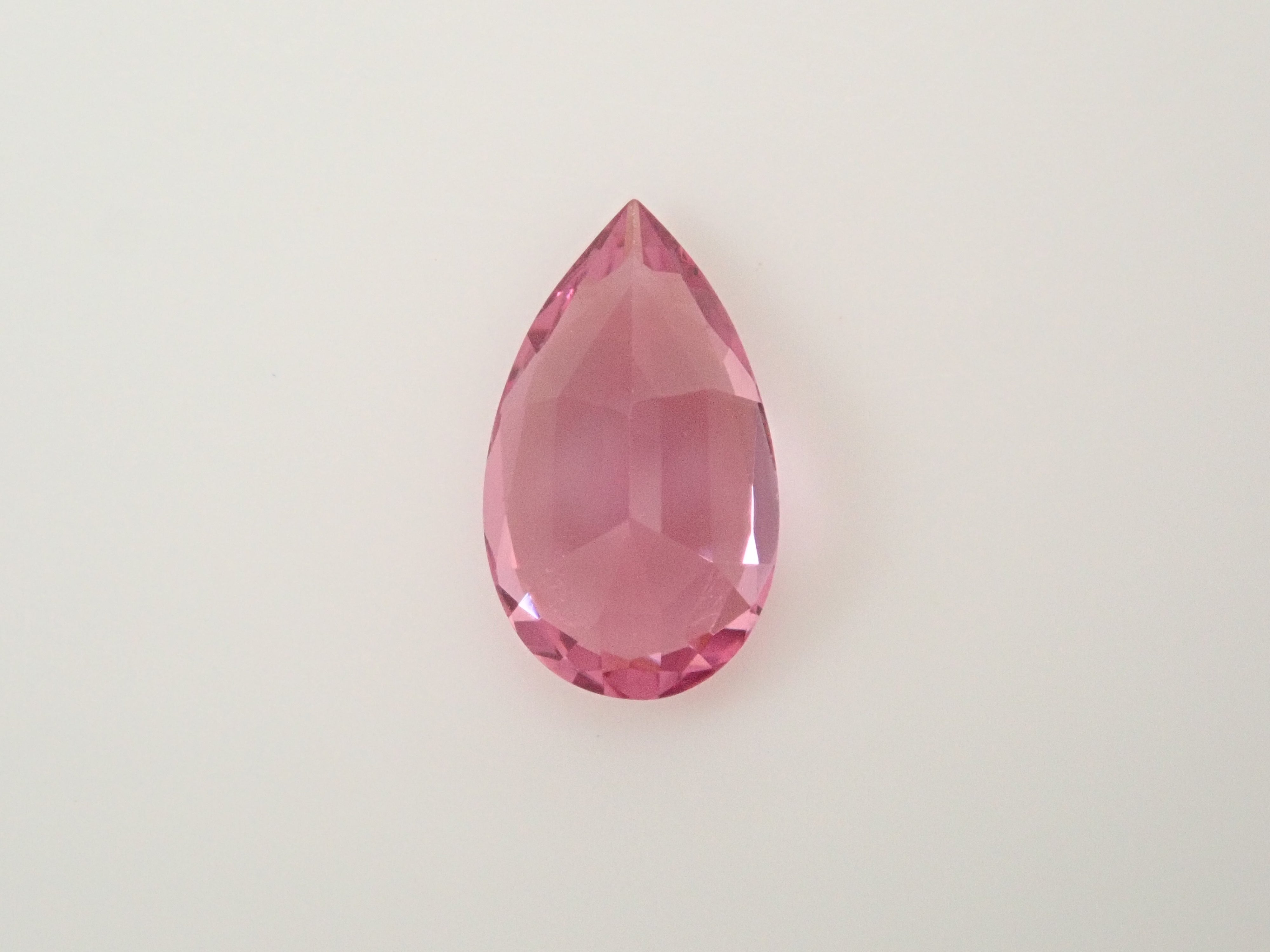 【1月11日 22:00 特價】坦尚尼亞馬來亞石榴石 0.569克拉 裸石