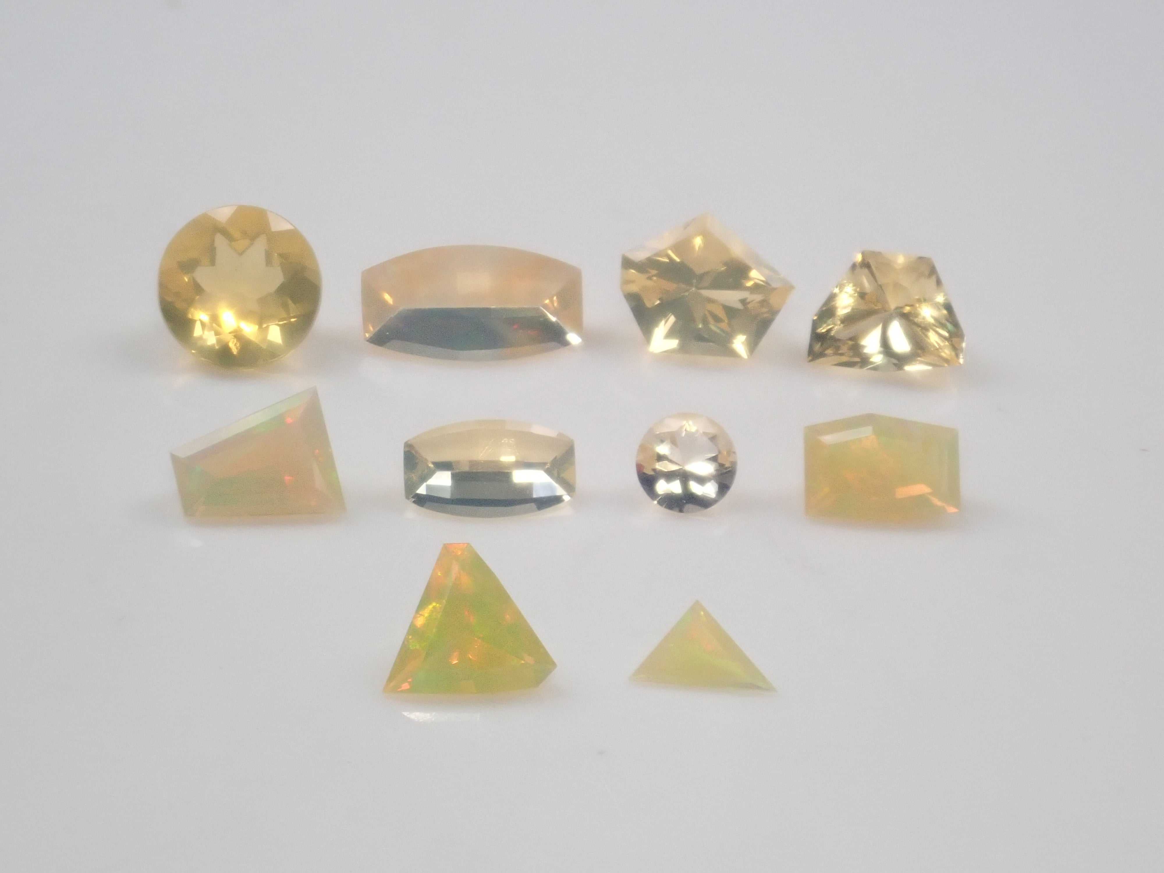 【10/25 22時販売】《限定11石》さくらシェイプ<コントラルスオパール>やこだわりカットのオパールガチャ1石ルース《複数購入割引有》