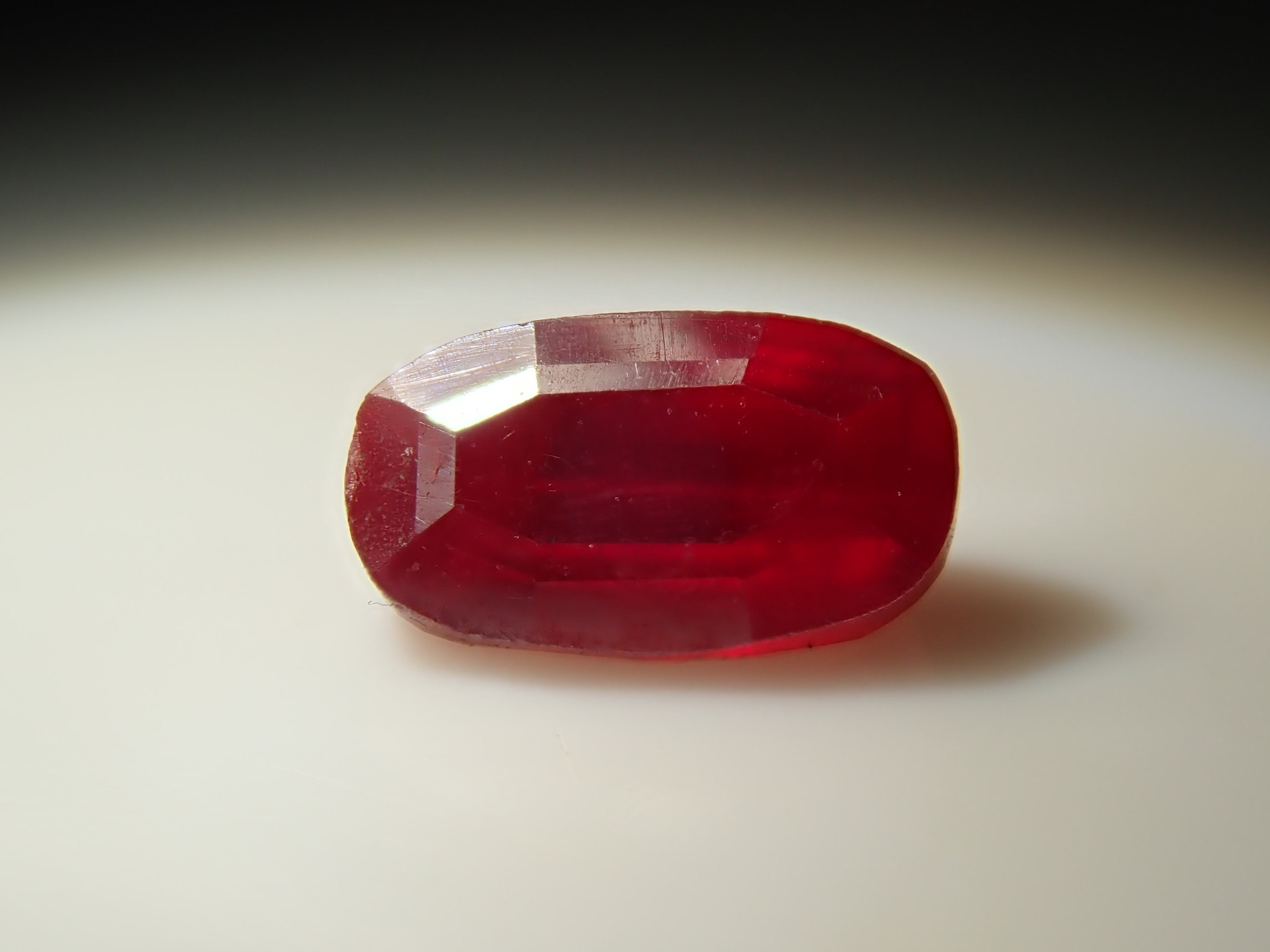 【12/17 22時販売】中国産シンシャ(辰砂・シナバー) 0.615ctルース(ファセットカット)