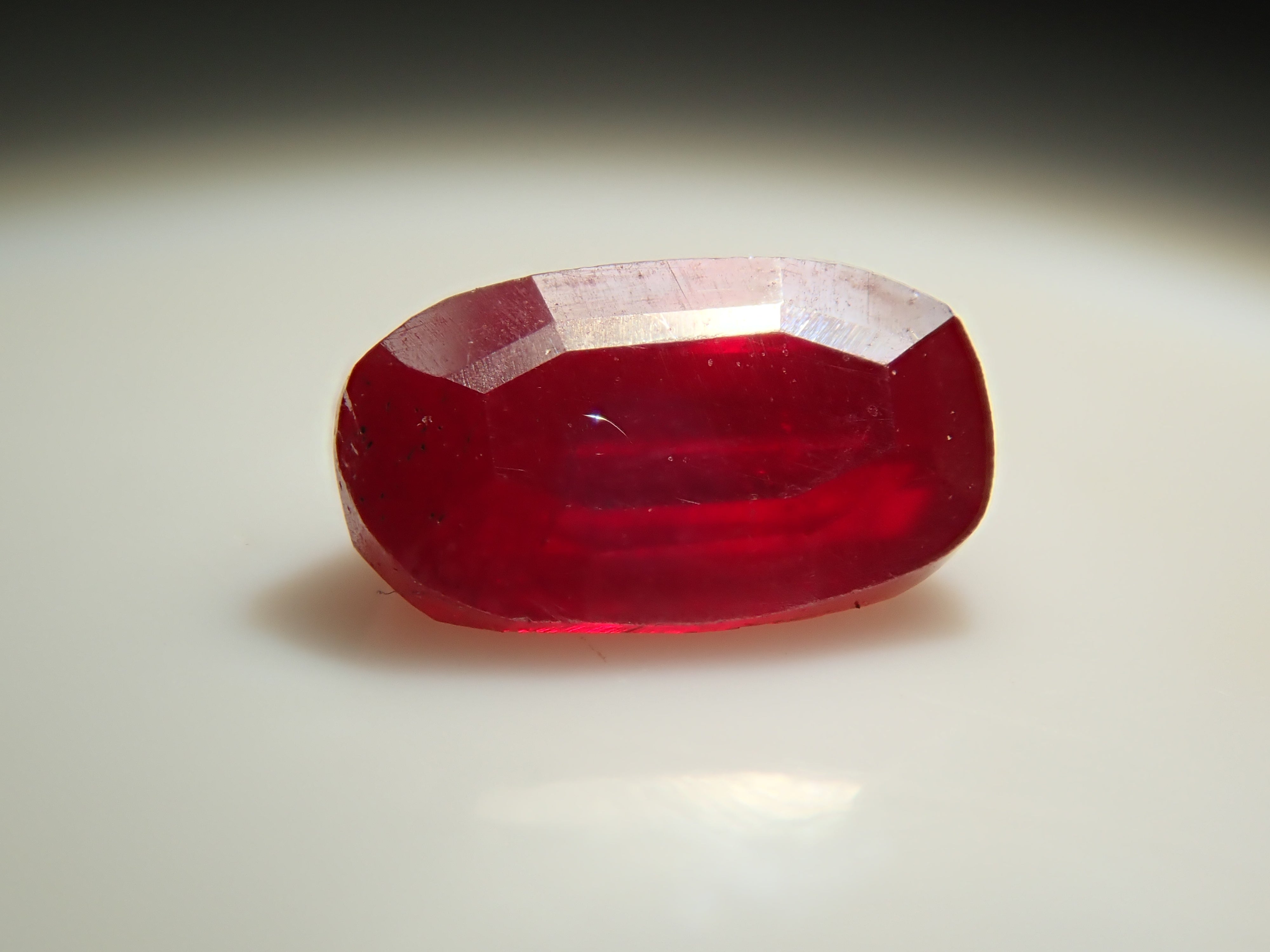 【12/17 22時販売】中国産シンシャ(辰砂・シナバー) 0.615ctルース(ファセットカット)