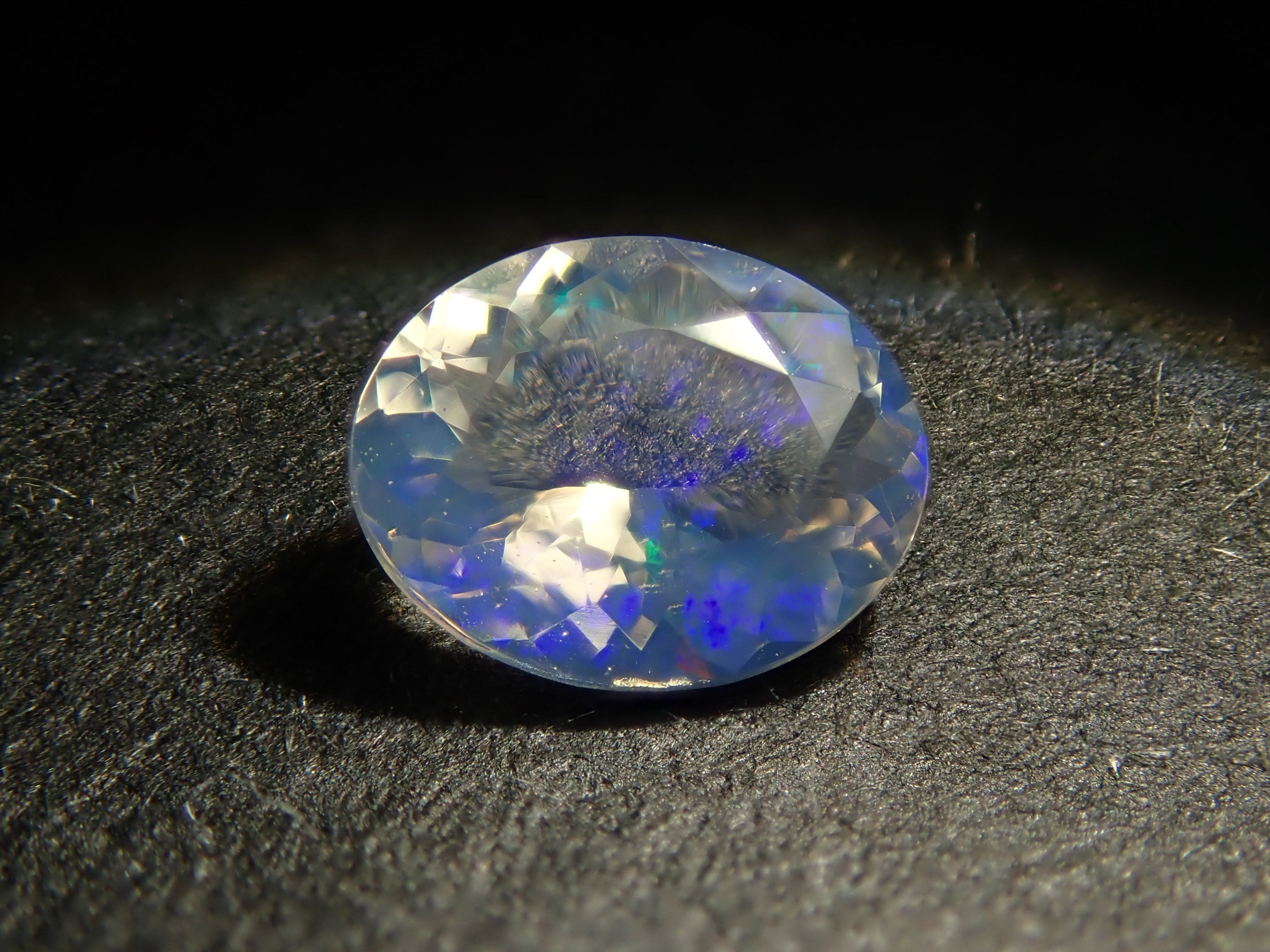 【10/25 22時販売】メキシコ産オパール(ファセットカット) 0.242ctルース
