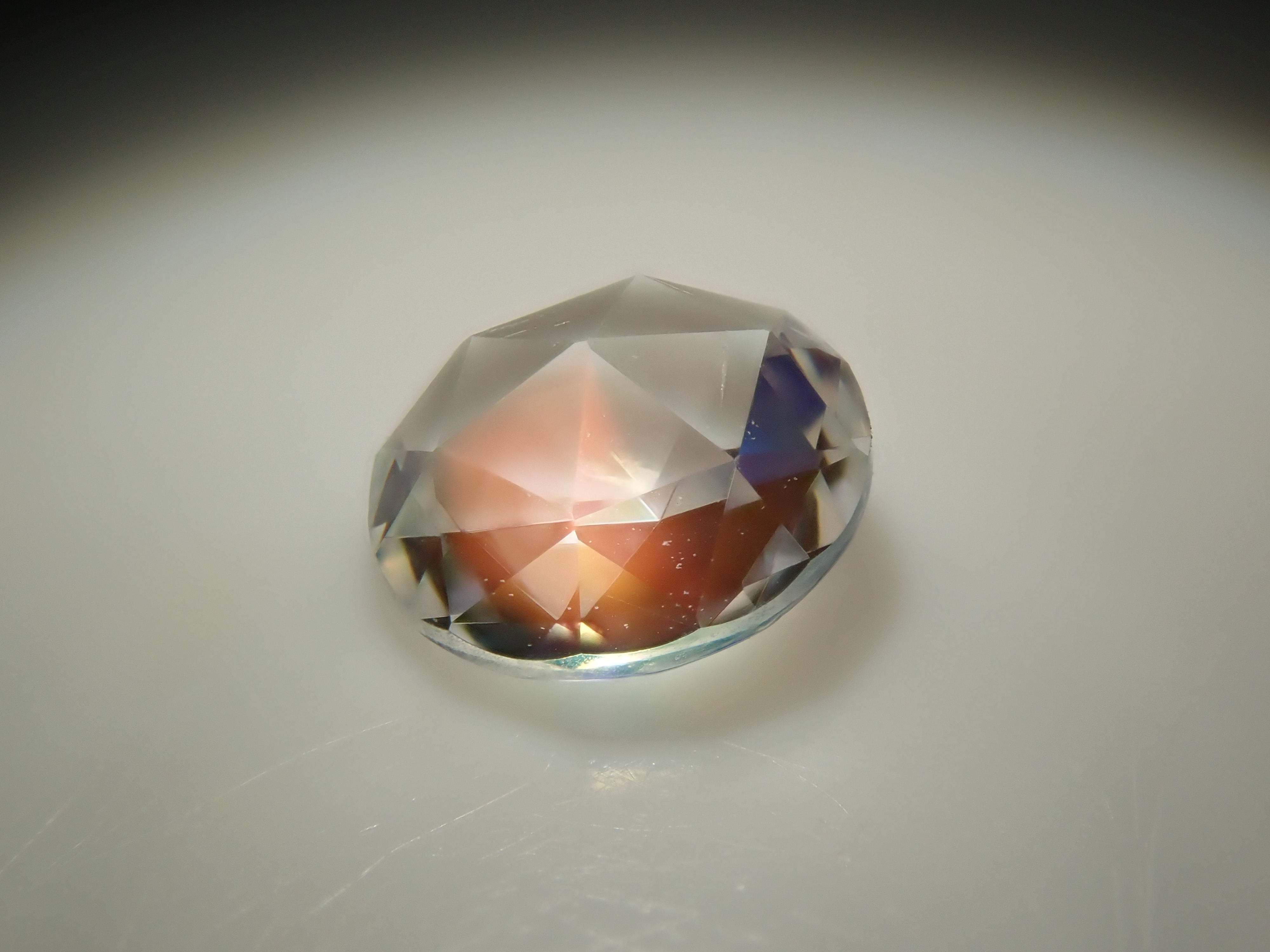 【11/10 22時販売】タンザニア産アンデシン・ラブラドライト(通称名 レインボームーンストーン) 4.3mm/0.238ctルース(ローズカット)