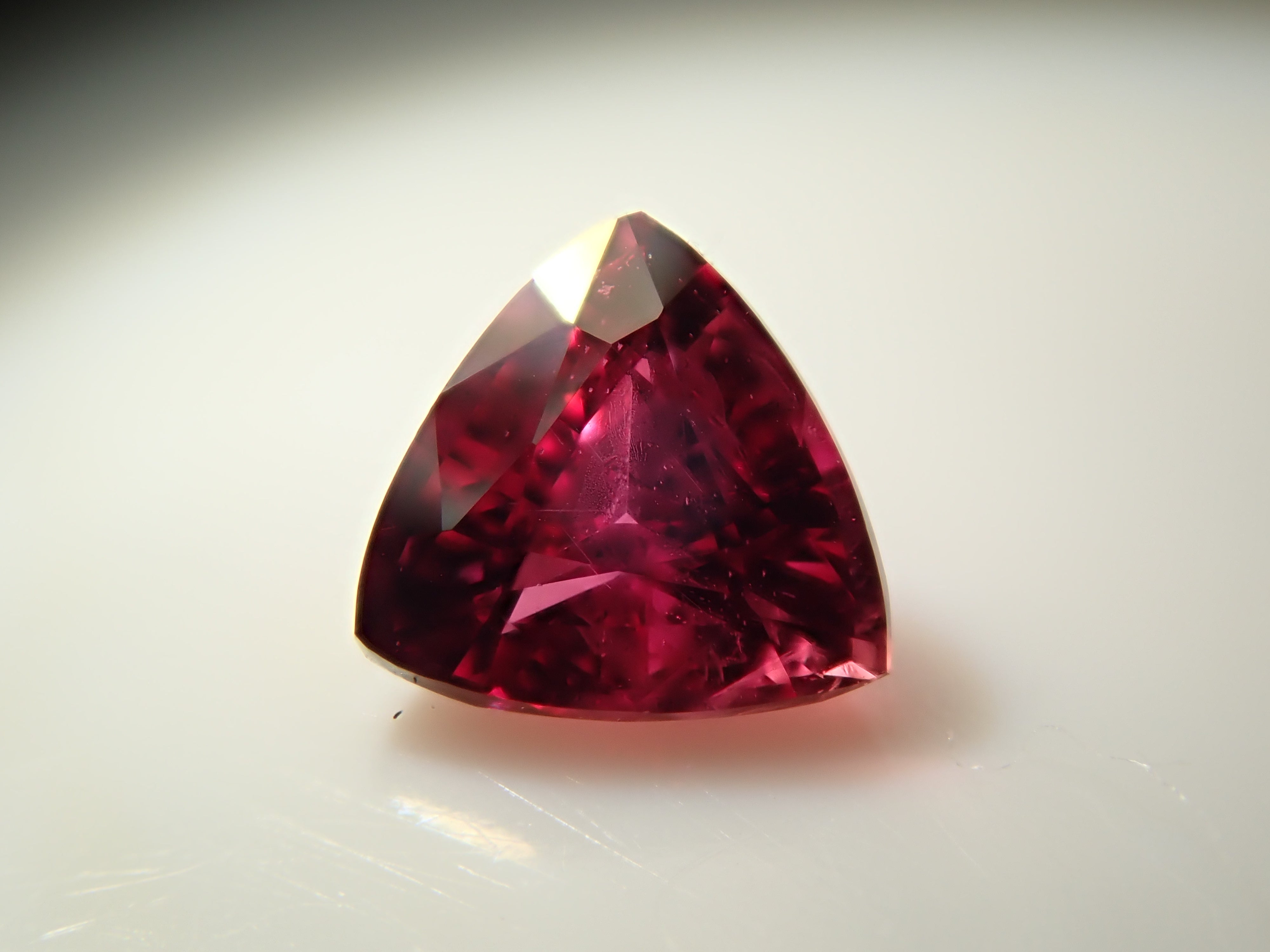 【12/6 時販売】モザンビーク産ルビー 0.252ctルース